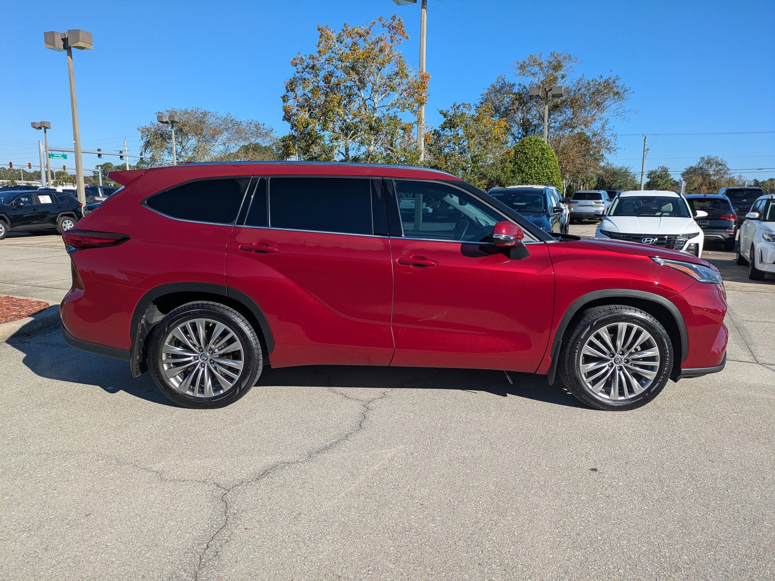 2022 Toyota Highlander Platinum