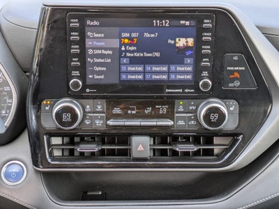 2021 Toyota Highlander Hybrid XLE