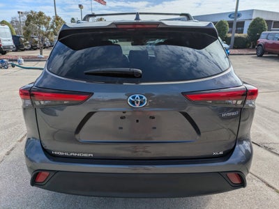 2021 Toyota Highlander Hybrid XLE