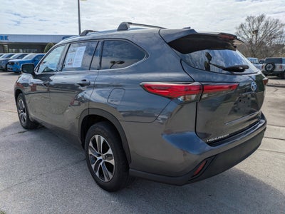 2021 Toyota Highlander Hybrid XLE