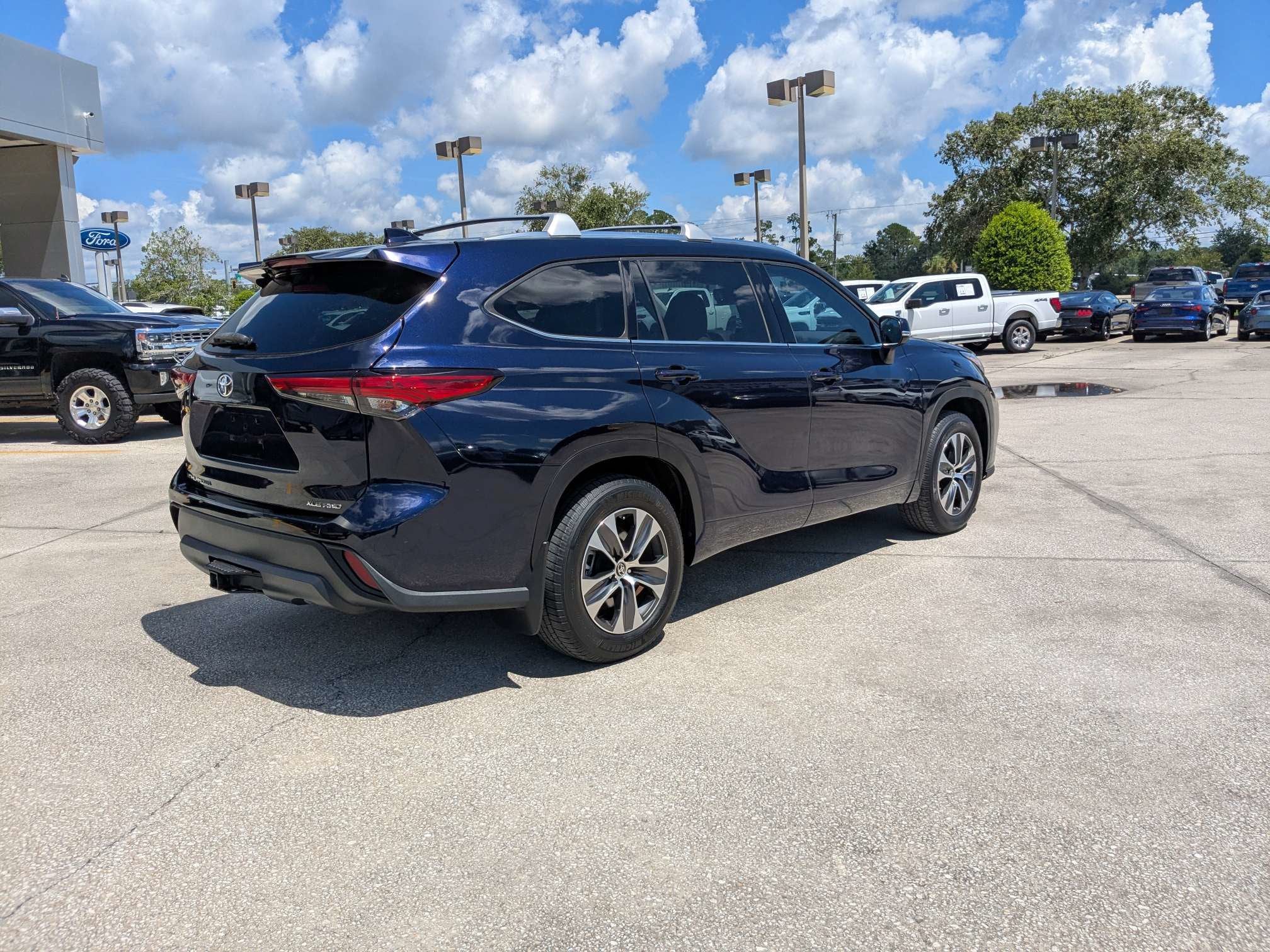 2020 Toyota Highlander XLE