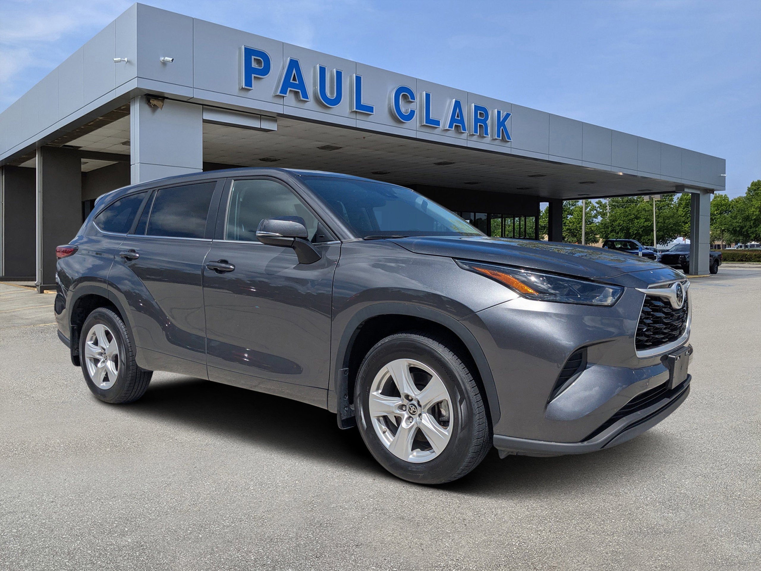 2023 Toyota Highlander L