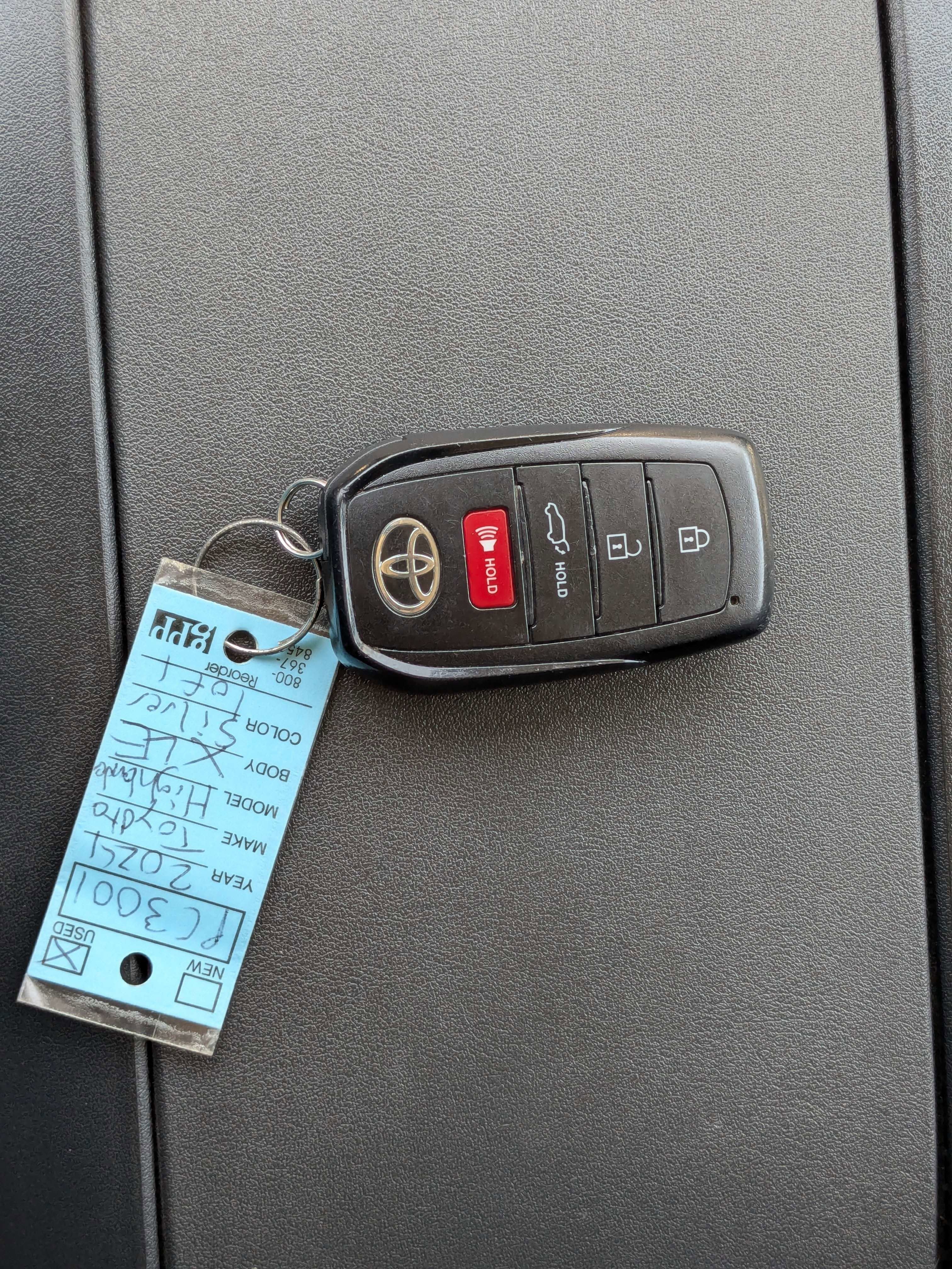 2024 Toyota Highlander XLE
