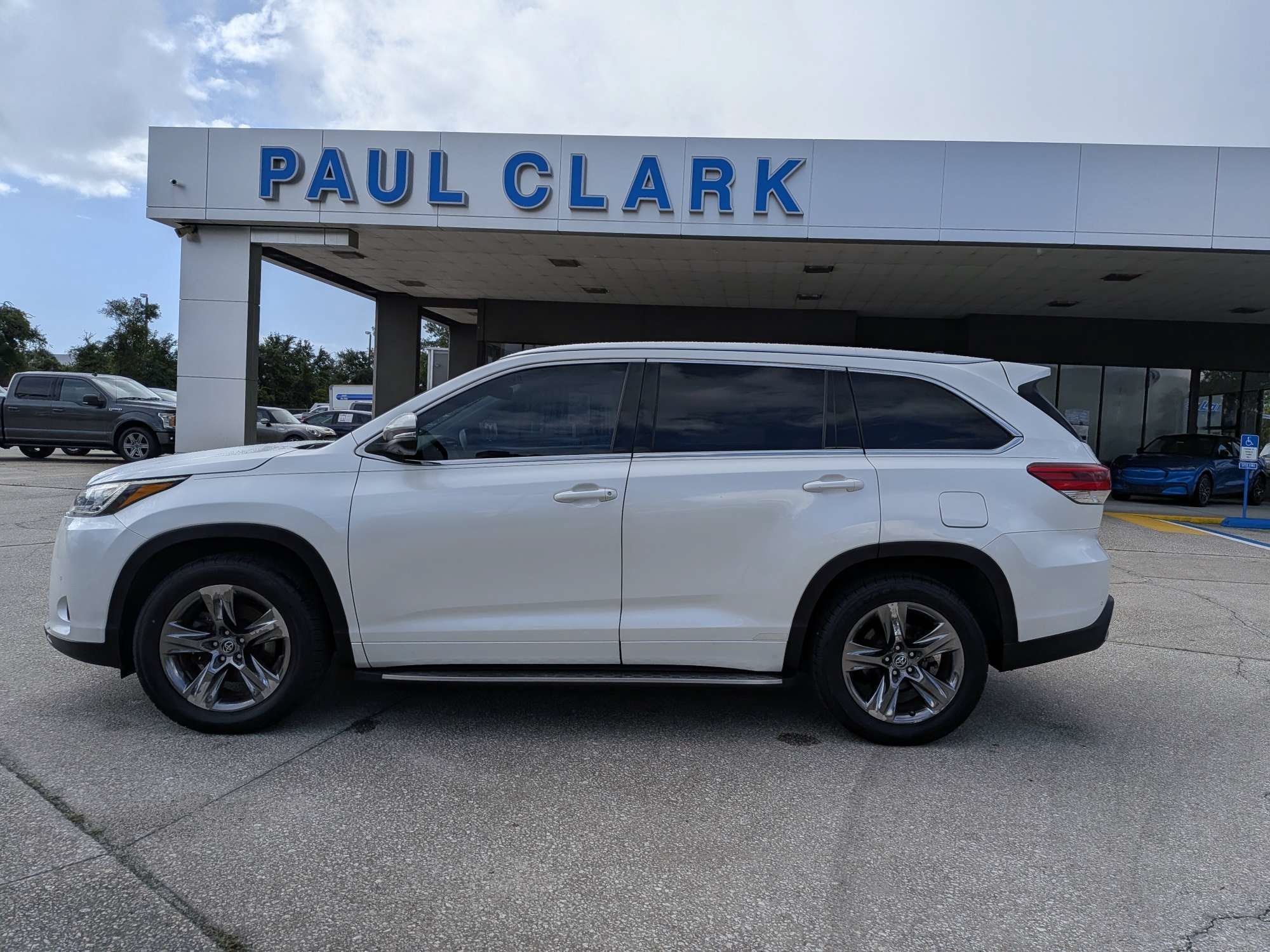 2018 Toyota Highlander Limited Platinum
