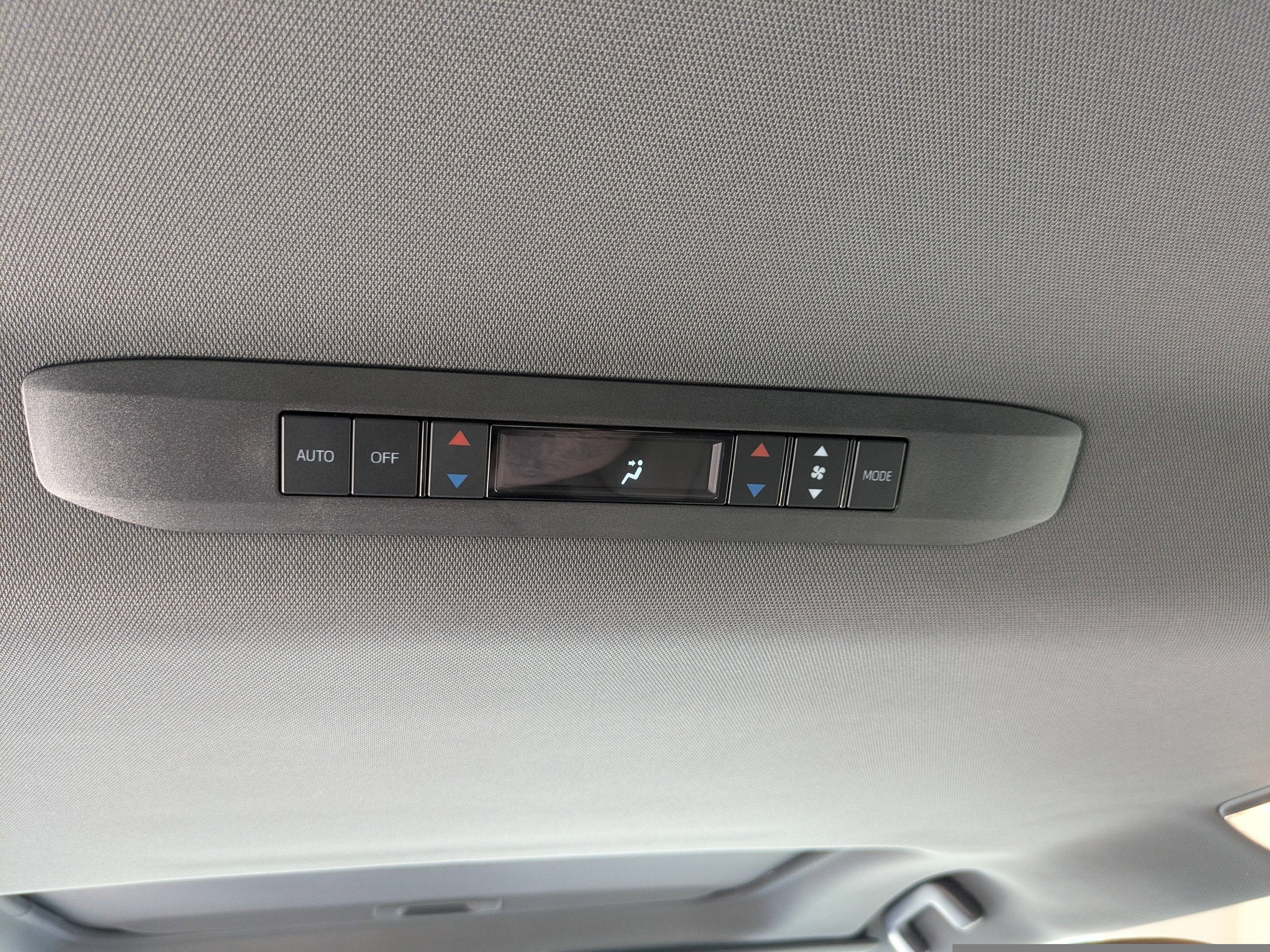 2023 Toyota Sienna Limited