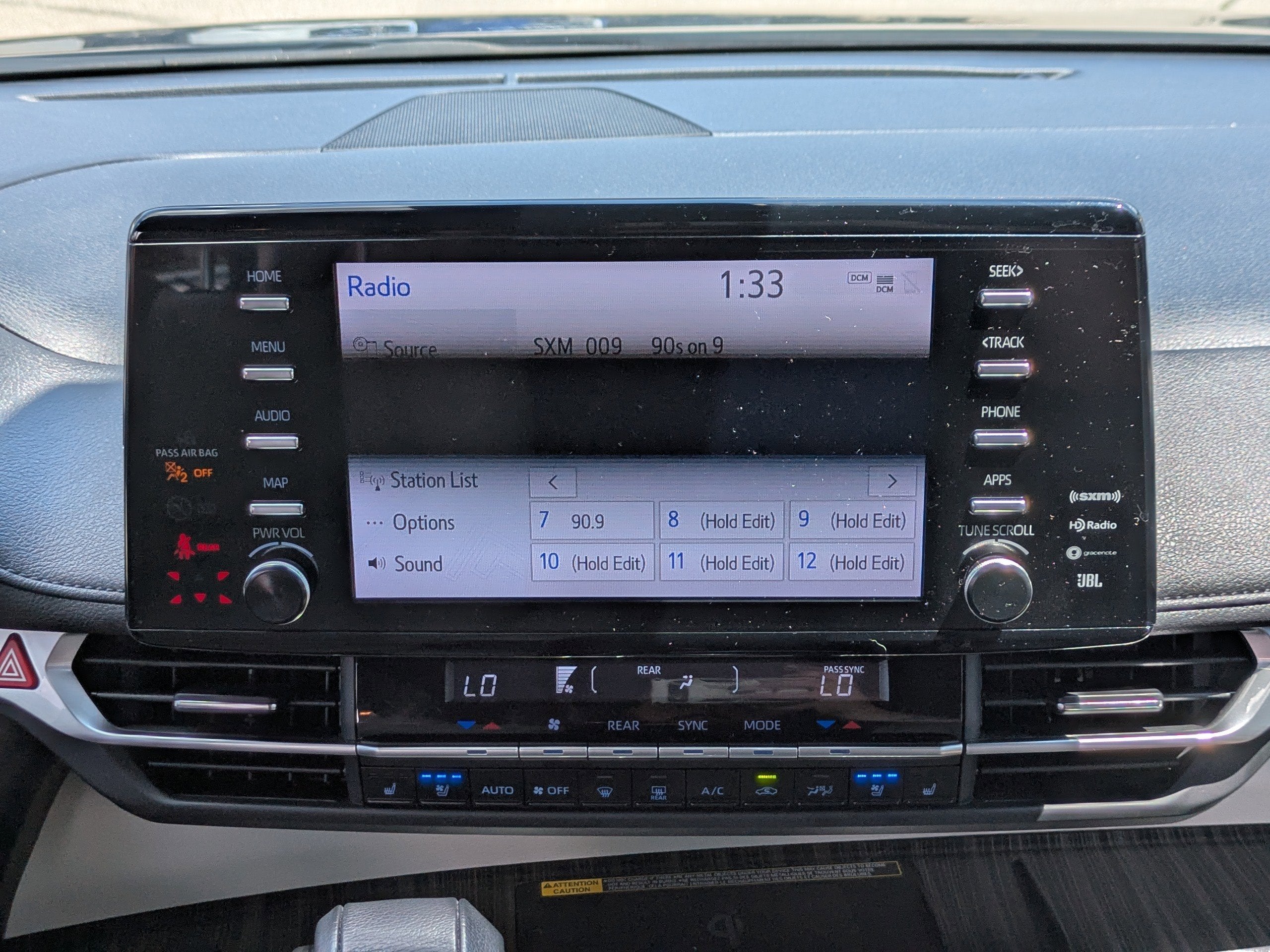 2023 Toyota Sienna Limited