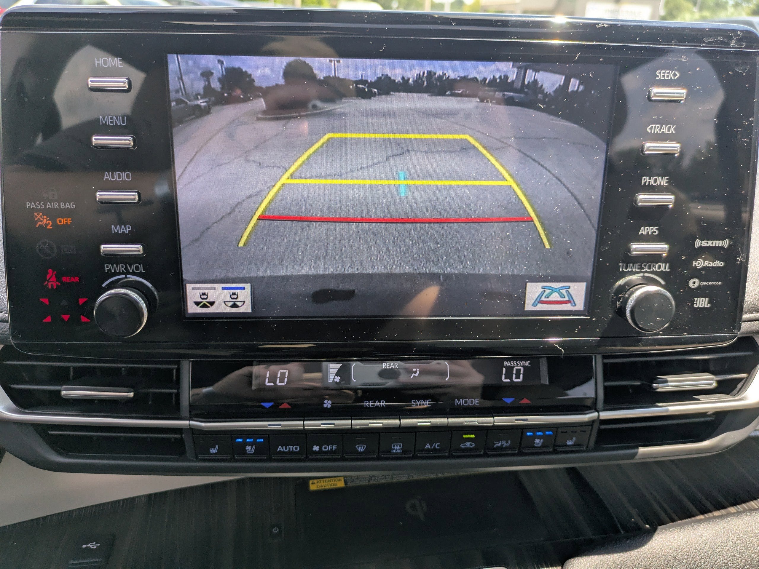 2023 Toyota Sienna Limited