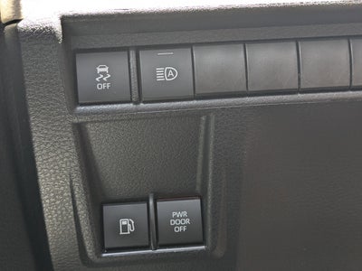 2023 Toyota Sienna Limited