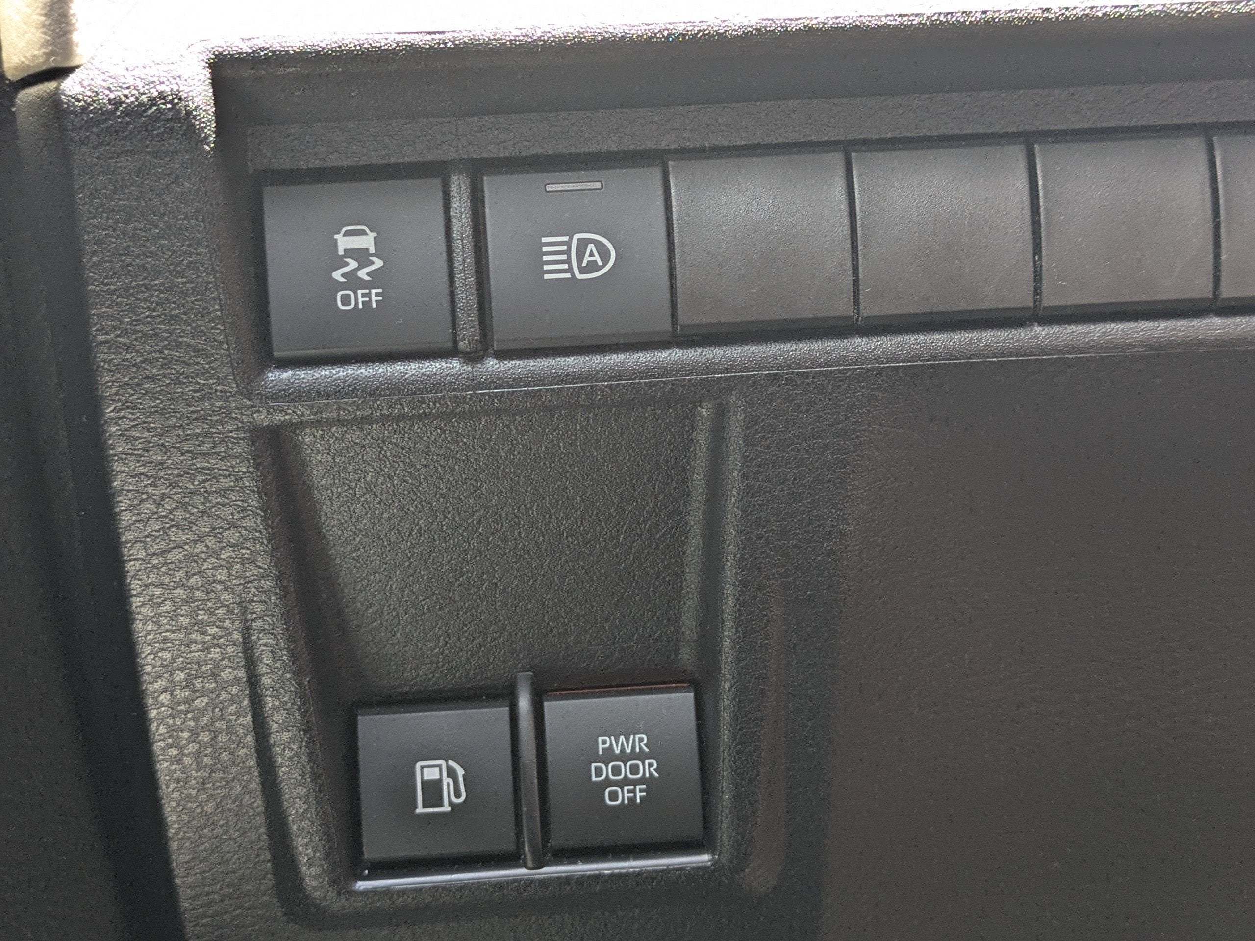 2023 Toyota Sienna Limited