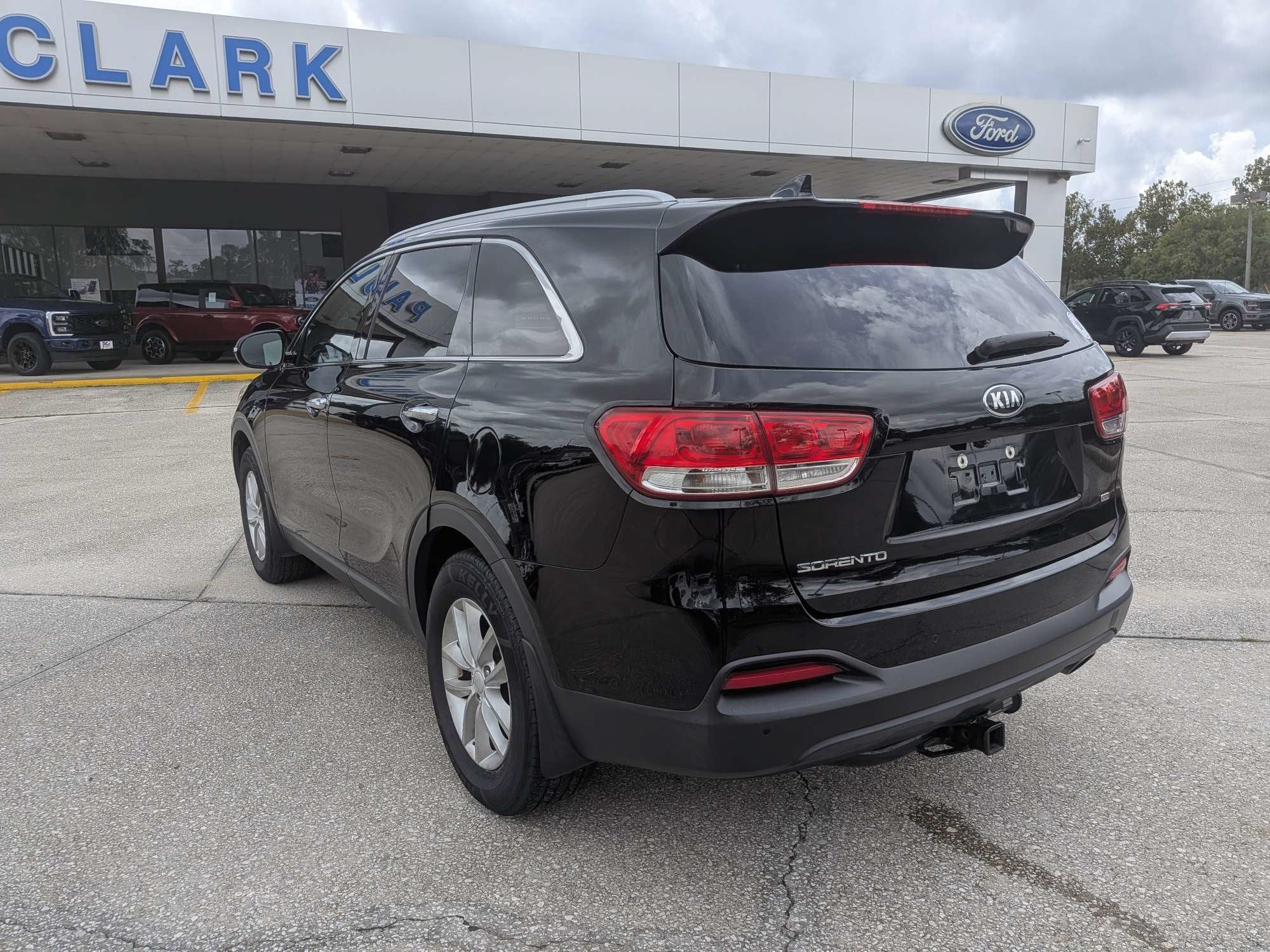 2017 Kia Sorento LX