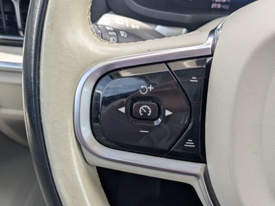 2024 Volvo S60 Plus Dark Theme
