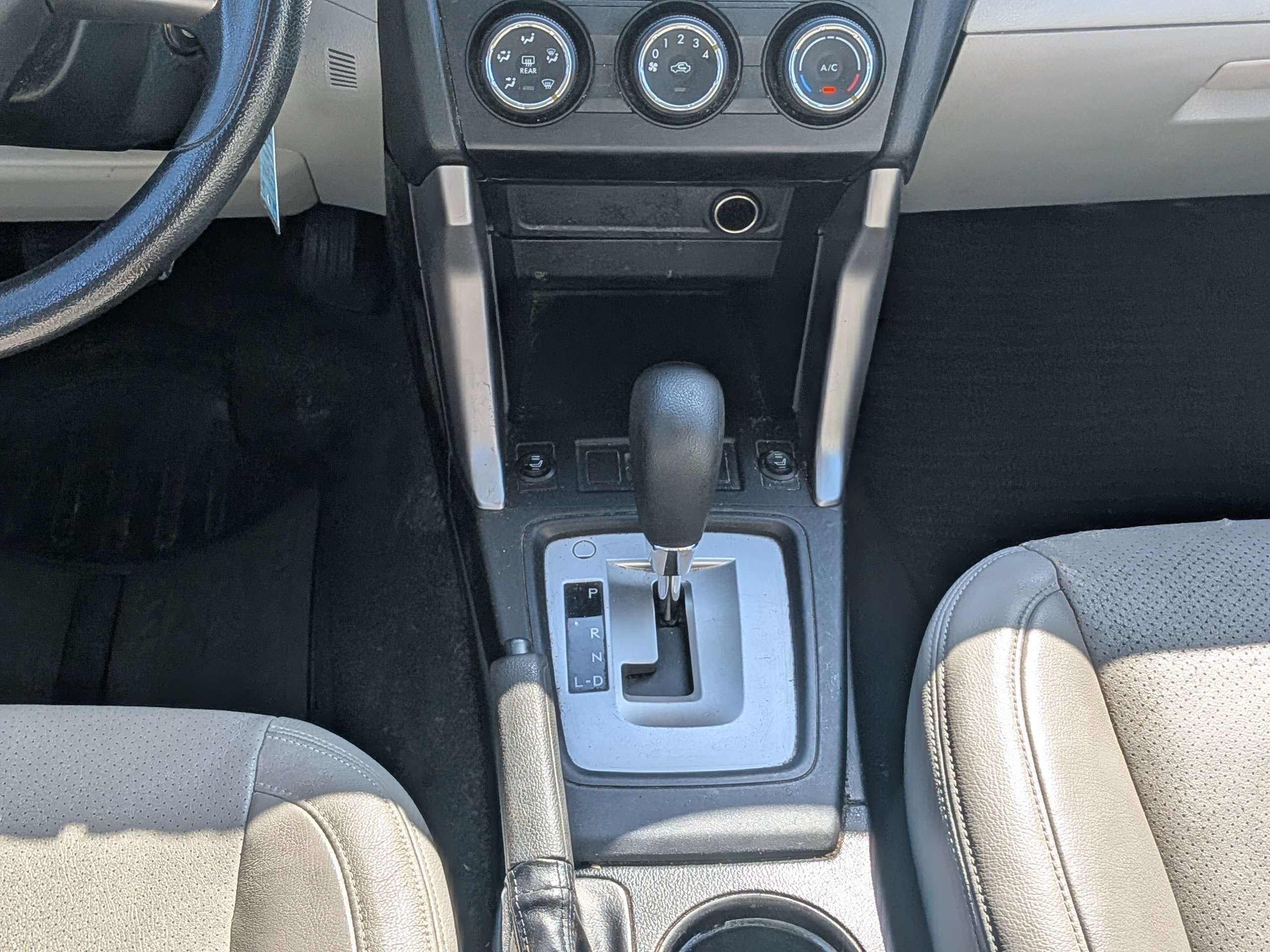 2014 Subaru Forester 2.5i