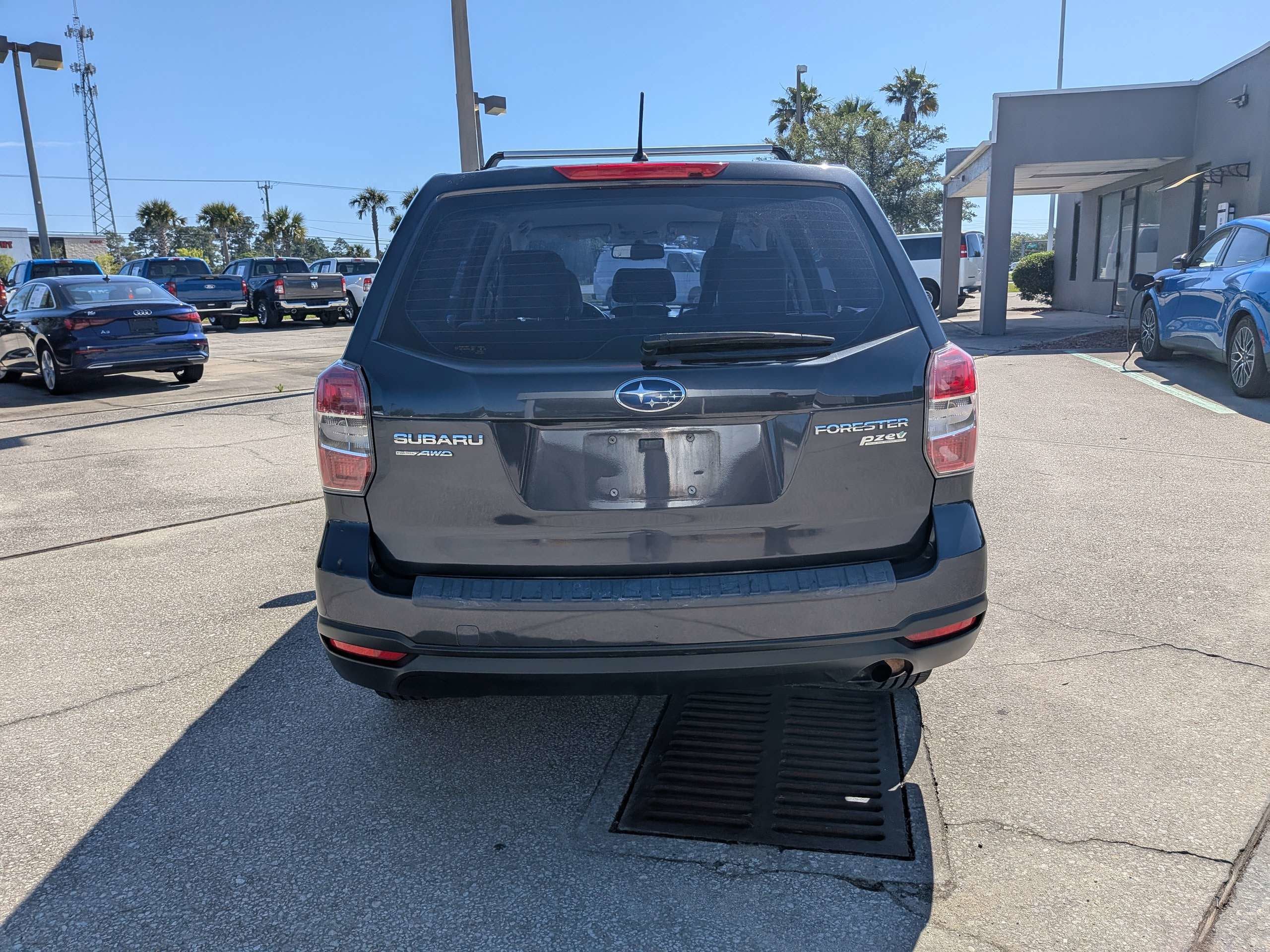 2014 Subaru Forester 2.5i