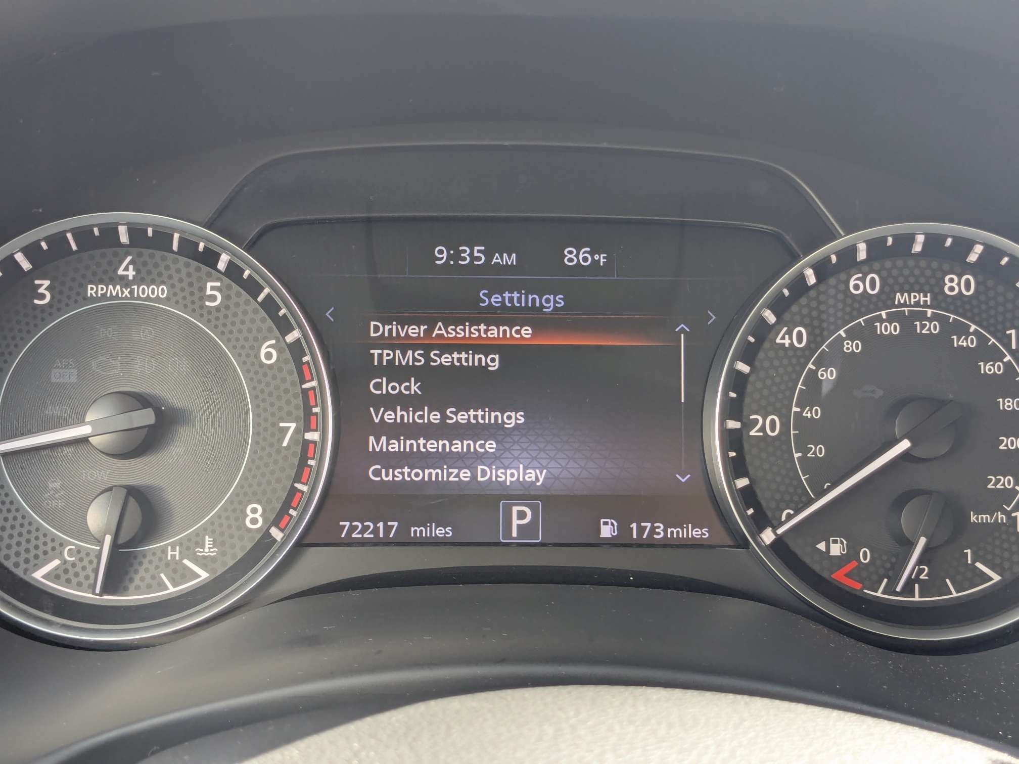 2024 Nissan Armada SL