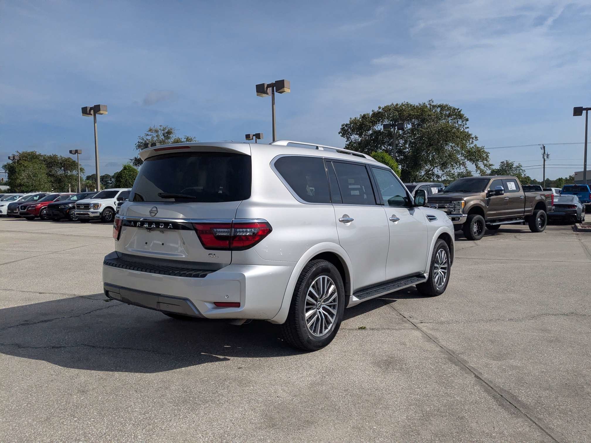 2024 Nissan Armada SL