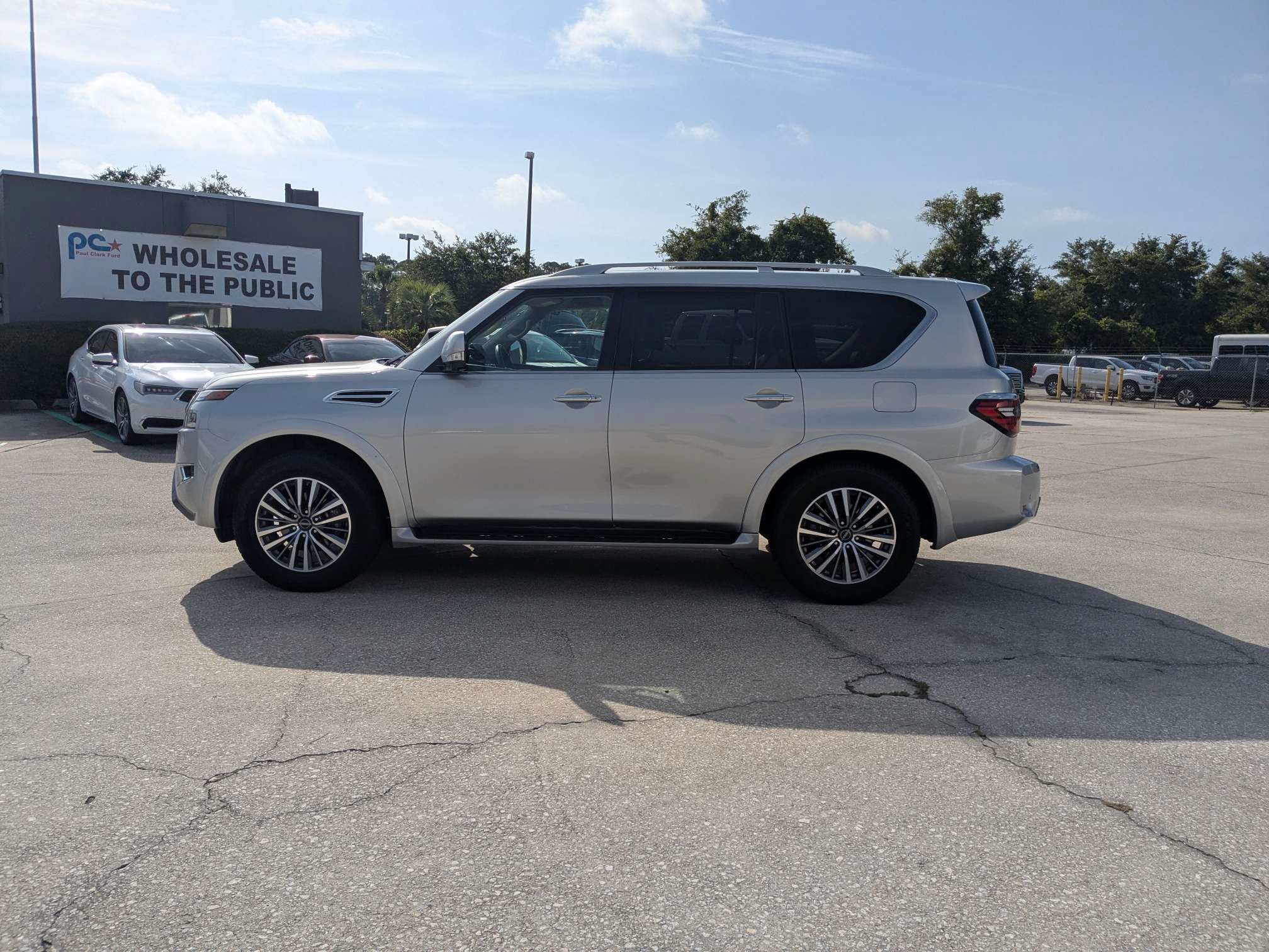 2024 Nissan Armada SL