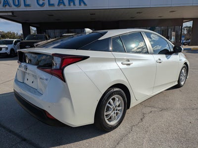 2020 Toyota Prius LE