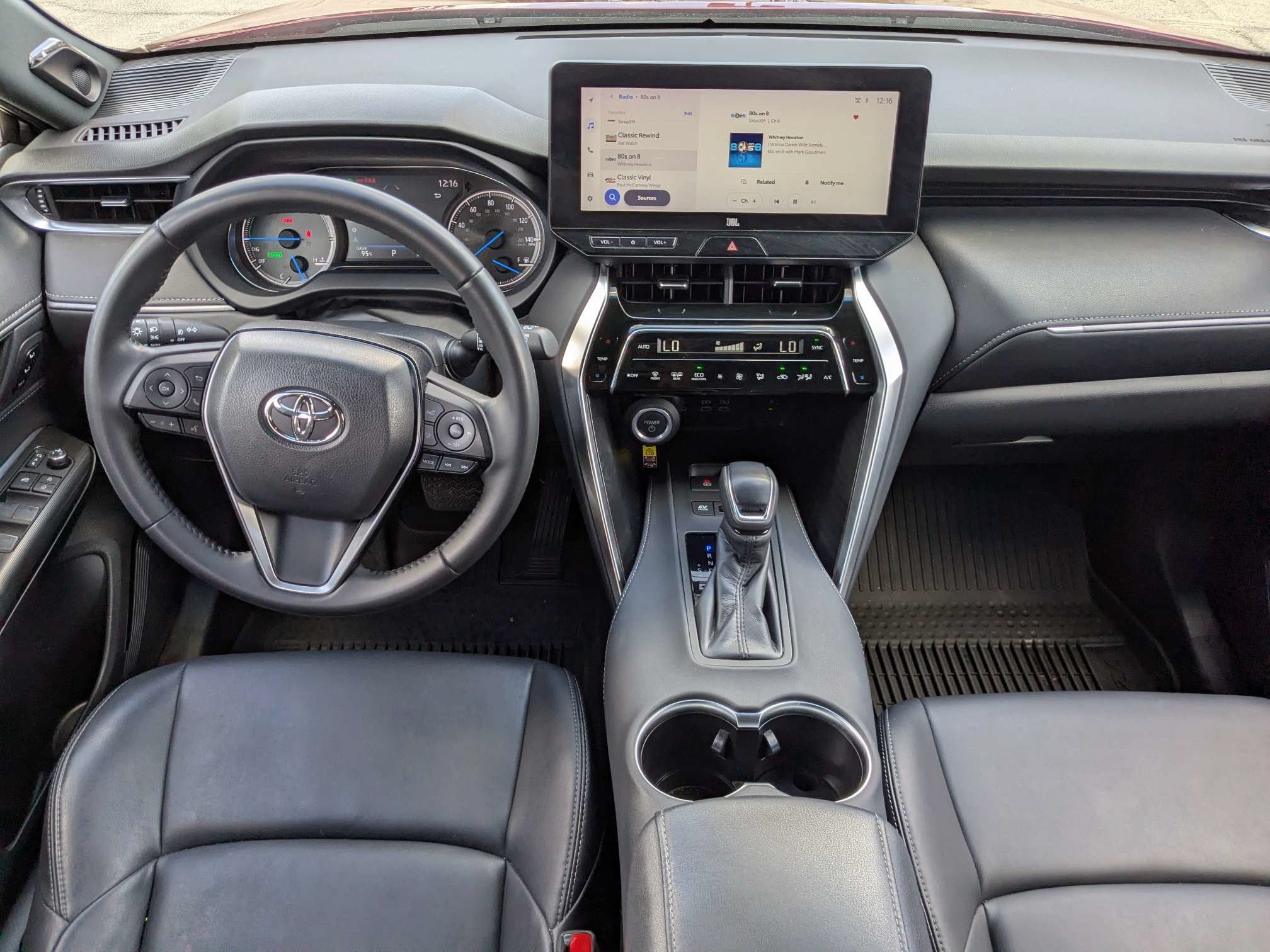 2023 Toyota Venza XLE