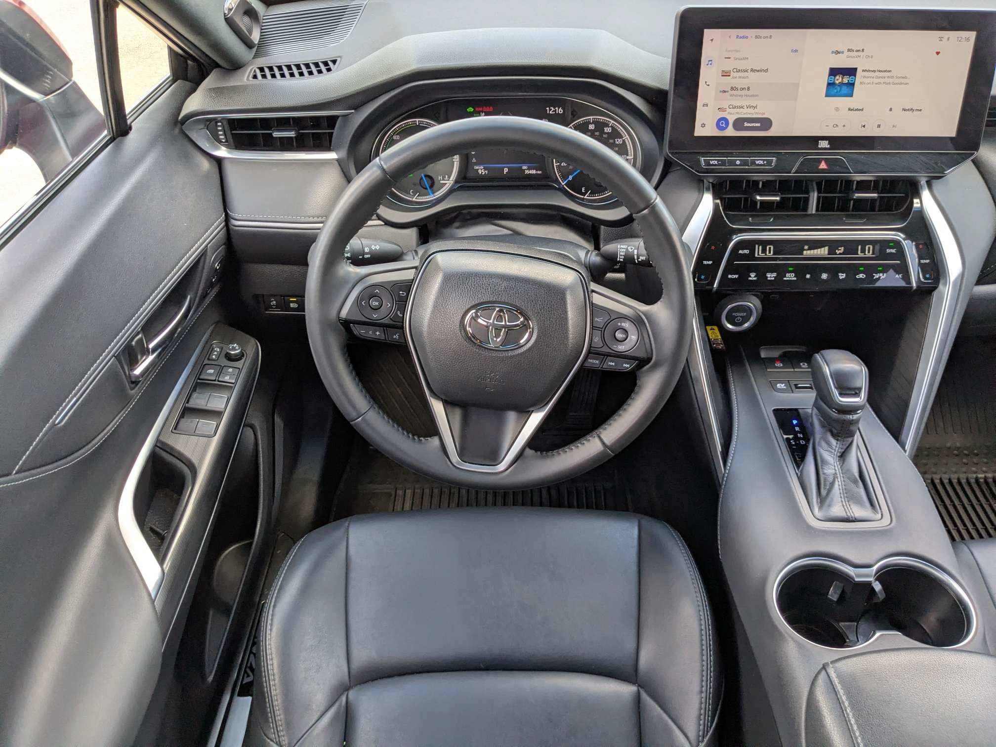 2023 Toyota Venza XLE