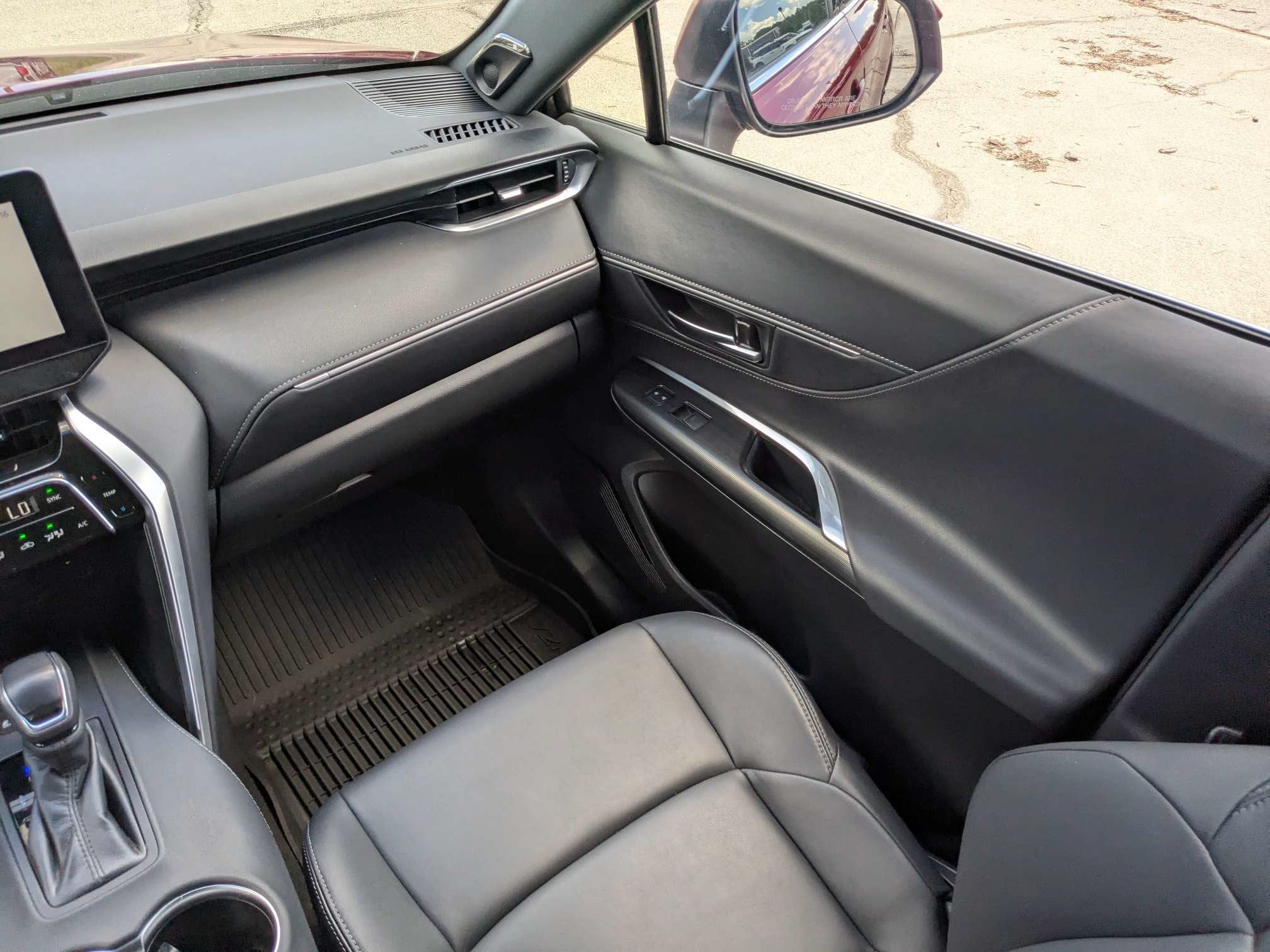 2023 Toyota Venza XLE