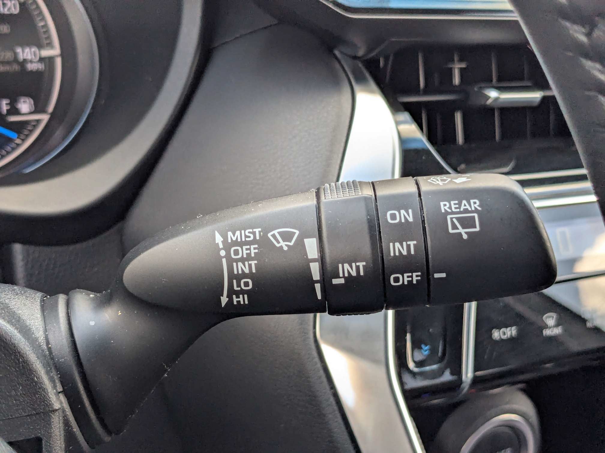 2023 Toyota Venza XLE