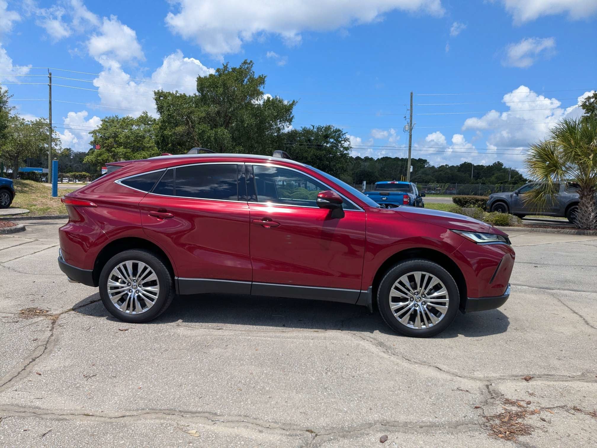 2023 Toyota Venza XLE