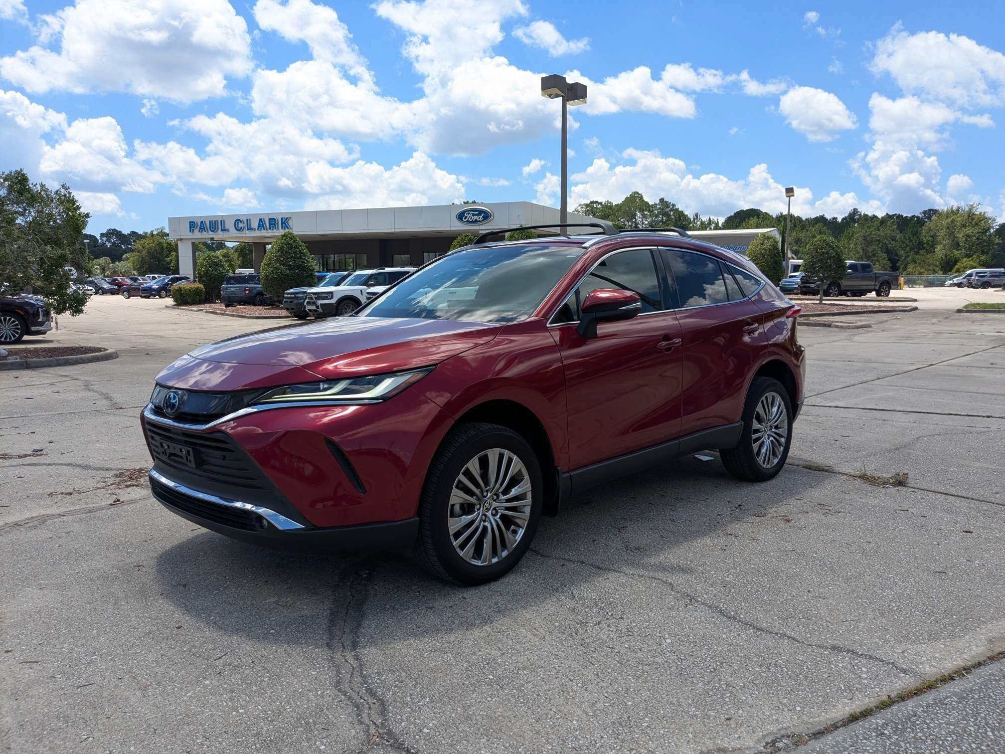 2023 Toyota Venza XLE