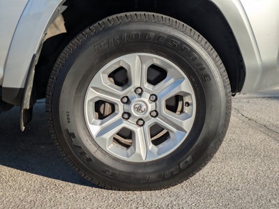 2023 Toyota 4Runner SR5