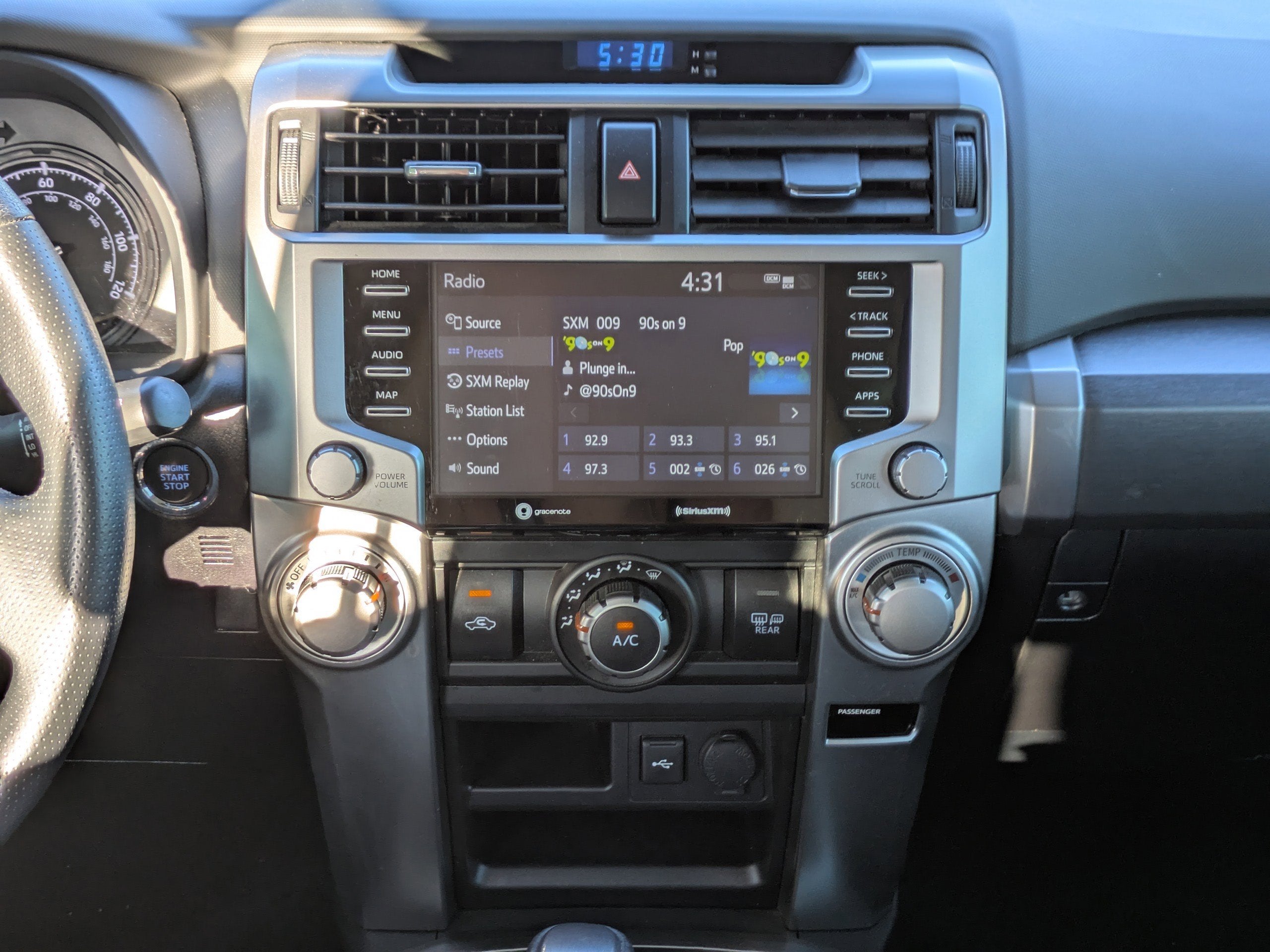 2023 Toyota 4Runner SR5