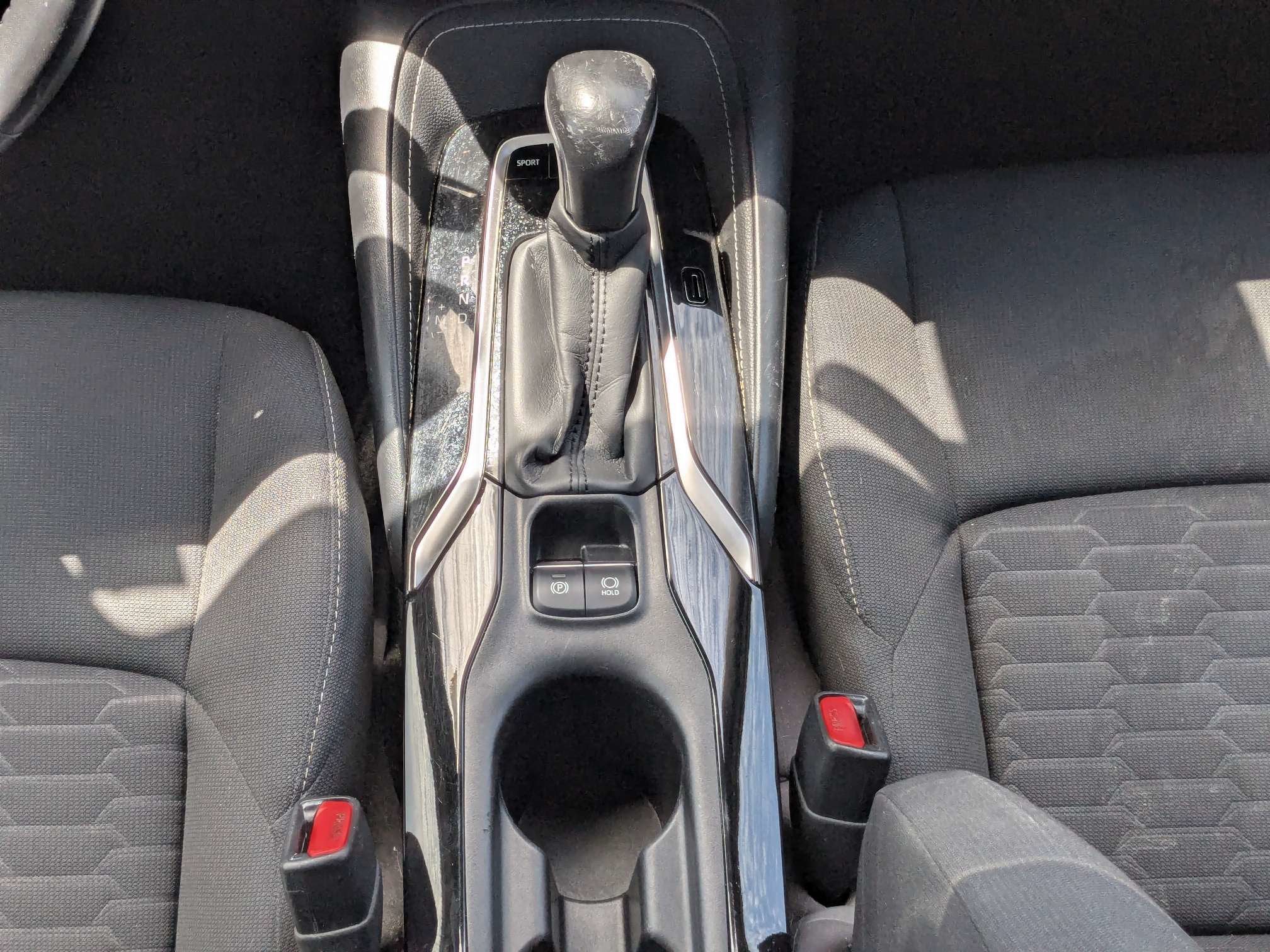 2020 Toyota Corolla Hatchback SE