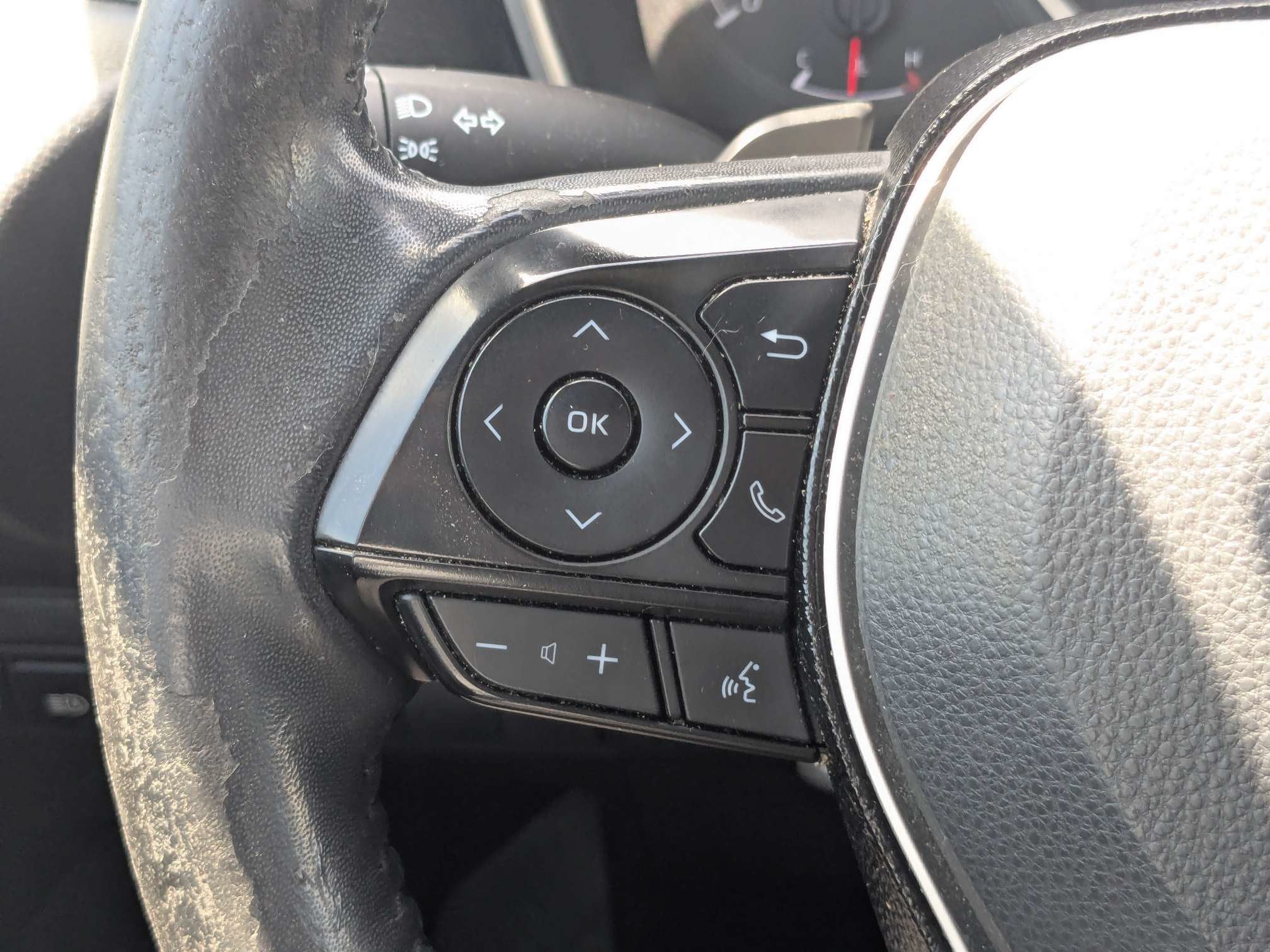 2020 Toyota Corolla Hatchback SE