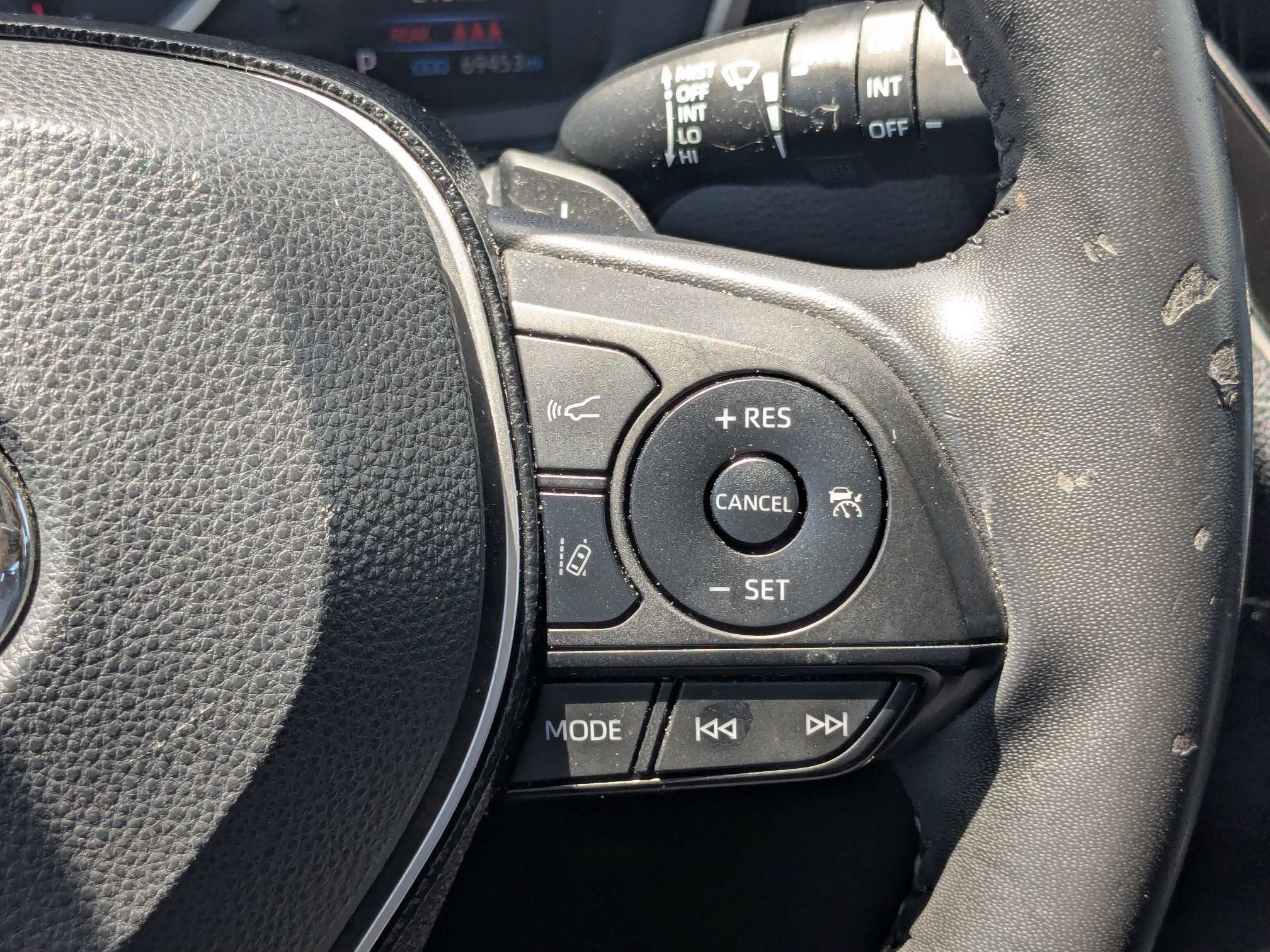 2020 Toyota Corolla Hatchback SE