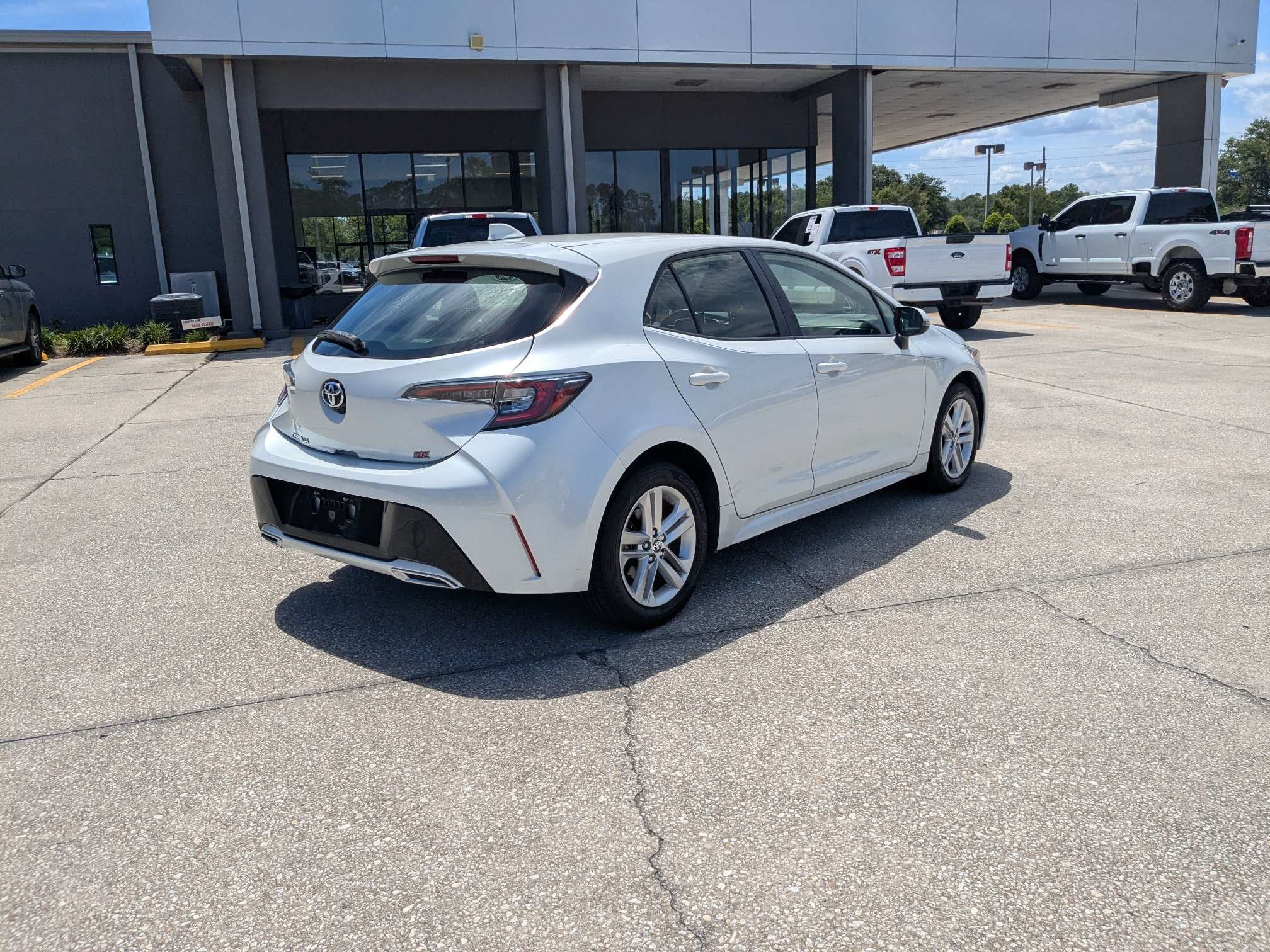 2020 Toyota Corolla Hatchback SE