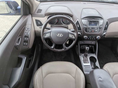 2015 Hyundai Tucson SE