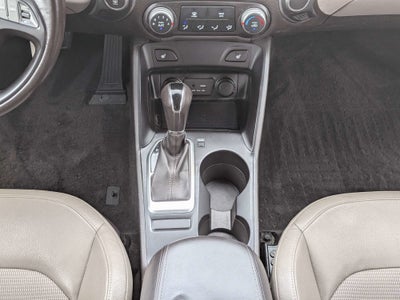 2015 Hyundai Tucson SE