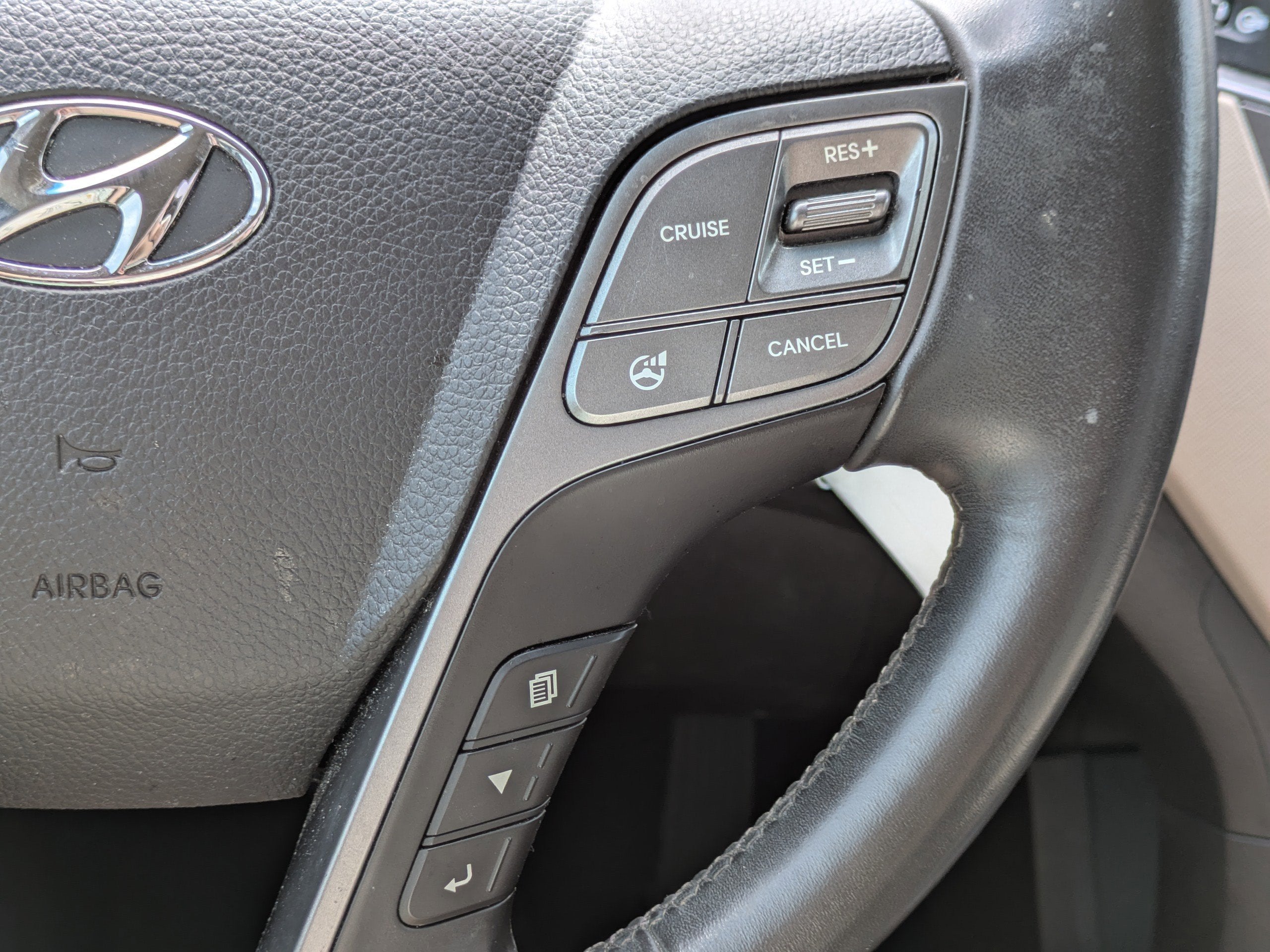 2014 Hyundai Santa Fe GLS