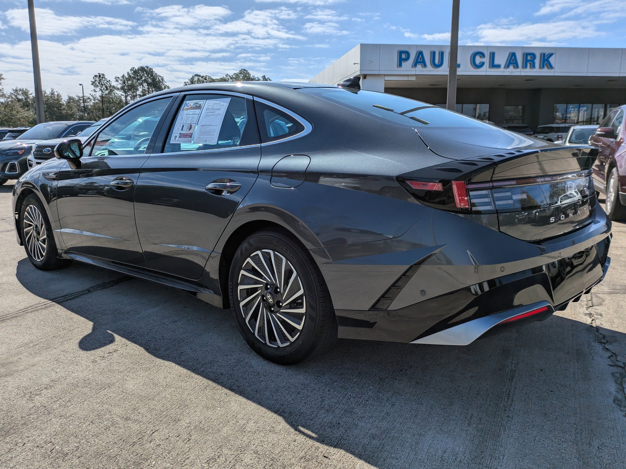 2024 Hyundai Sonata Hybrid Limited