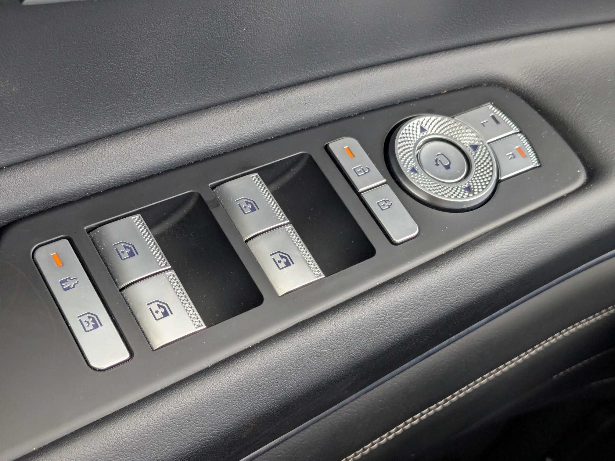 2025 Genesis GV80 2.5T Standard