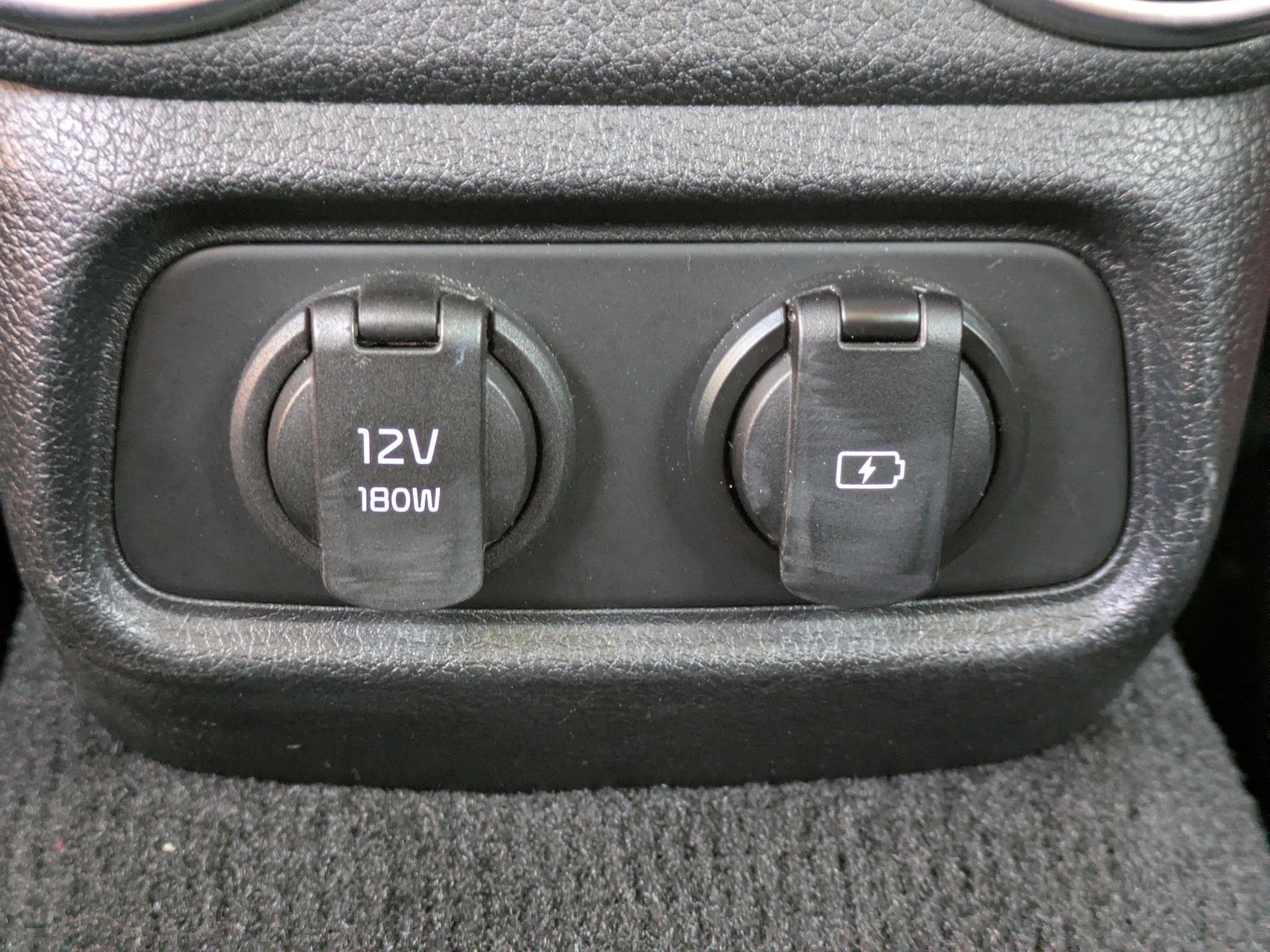 2022 Kia Stinger GT1