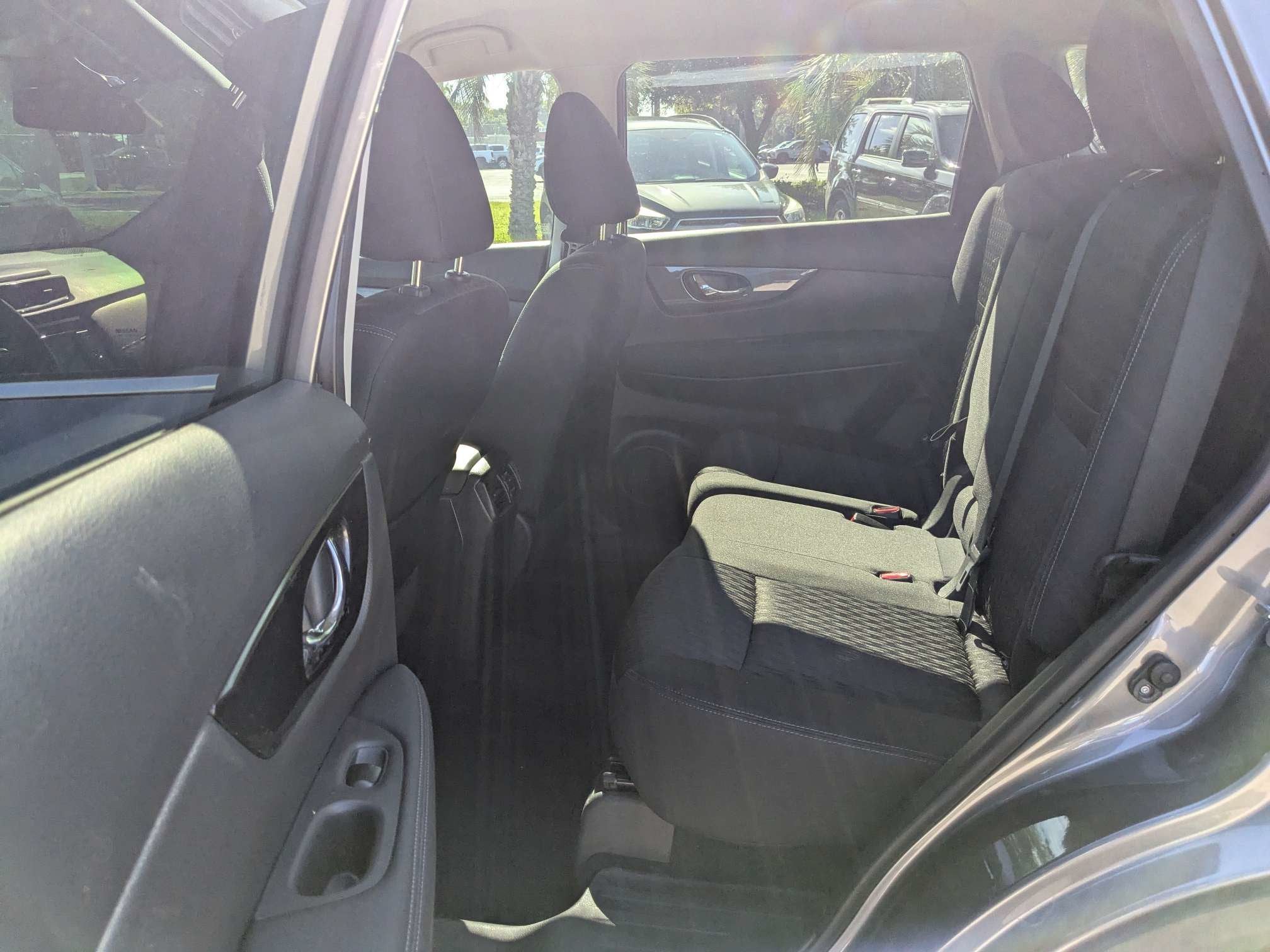 2019 Nissan Rogue S