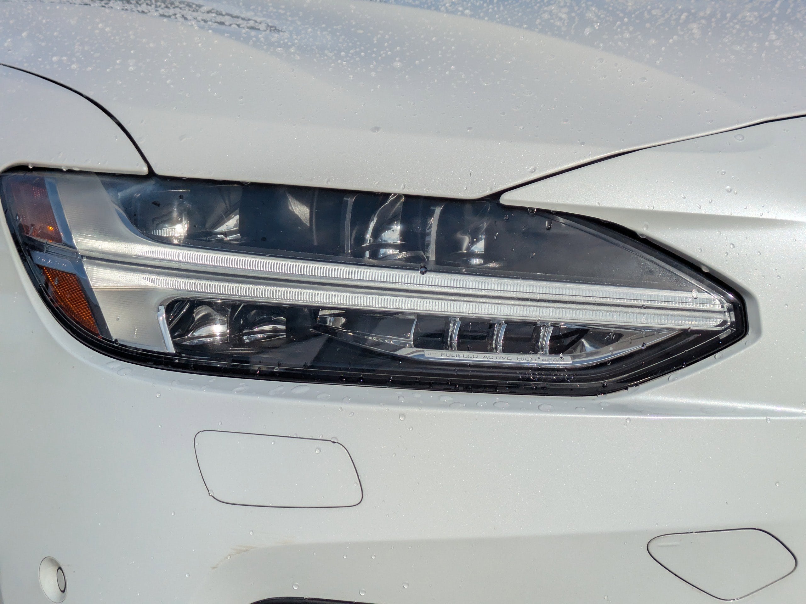 2018 Volvo S90 Momentum