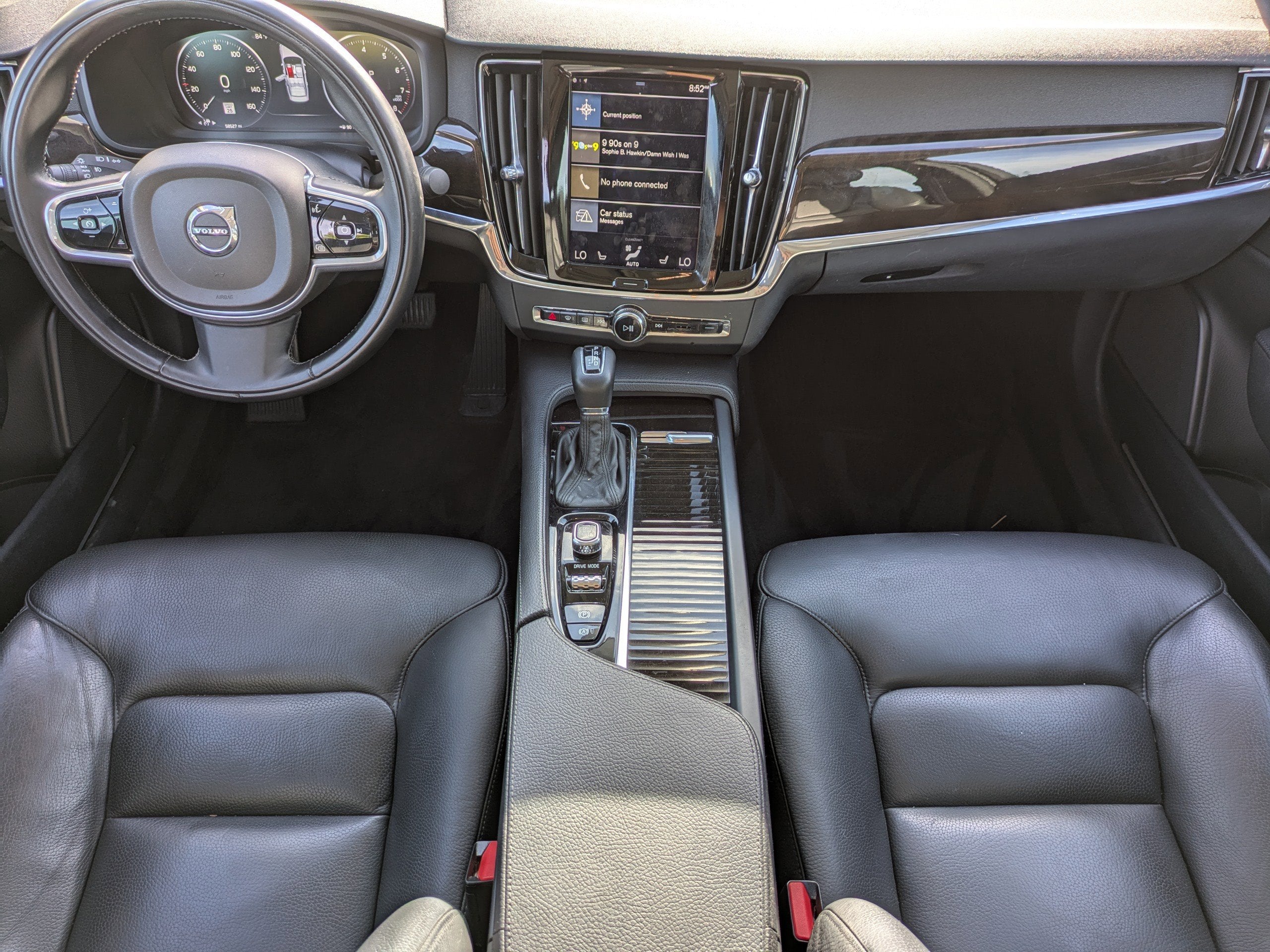 2018 Volvo S90 Momentum