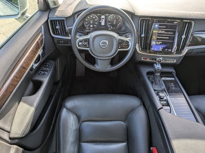 2018 Volvo S90 Momentum