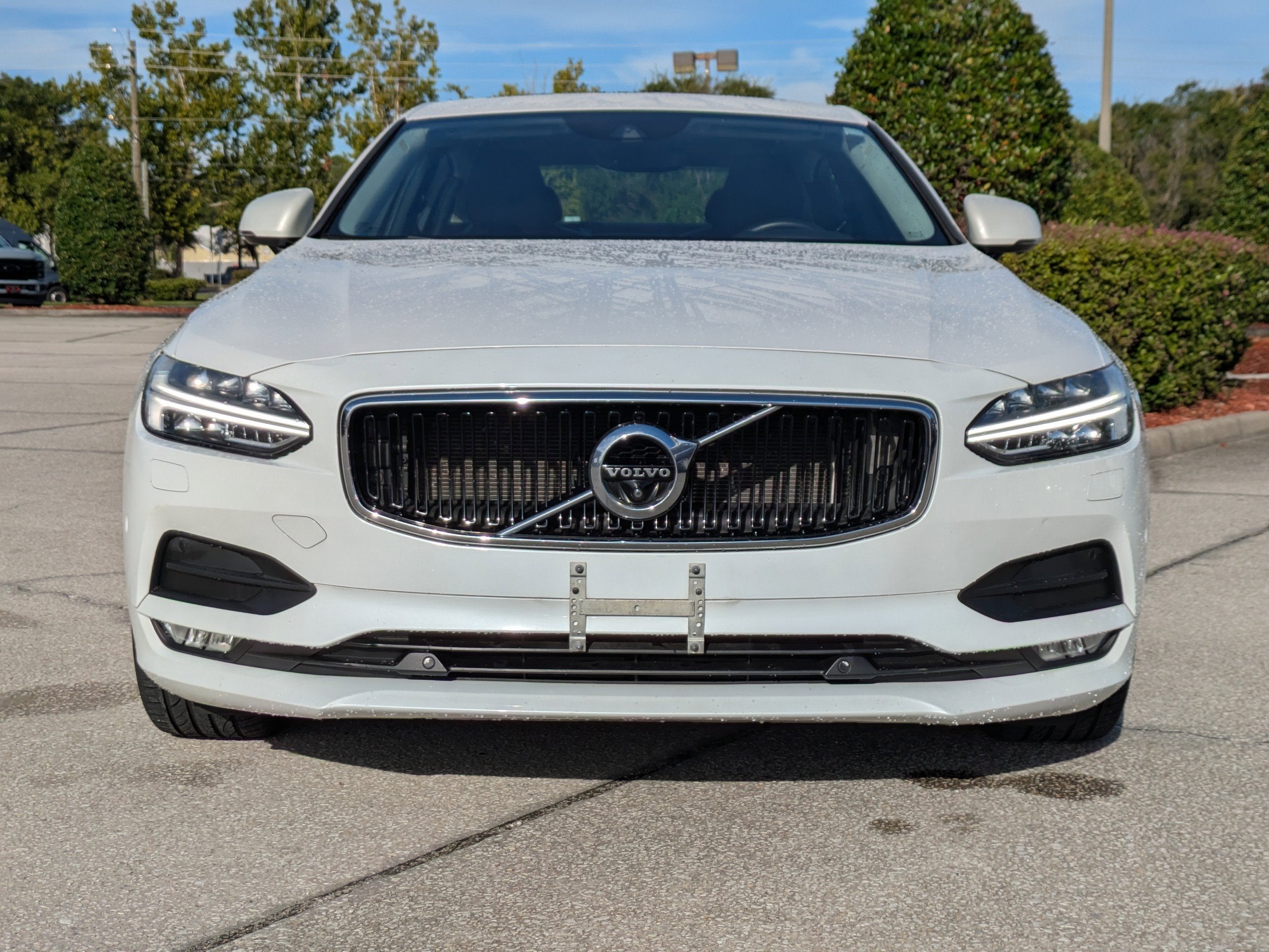 2018 Volvo S90 Momentum