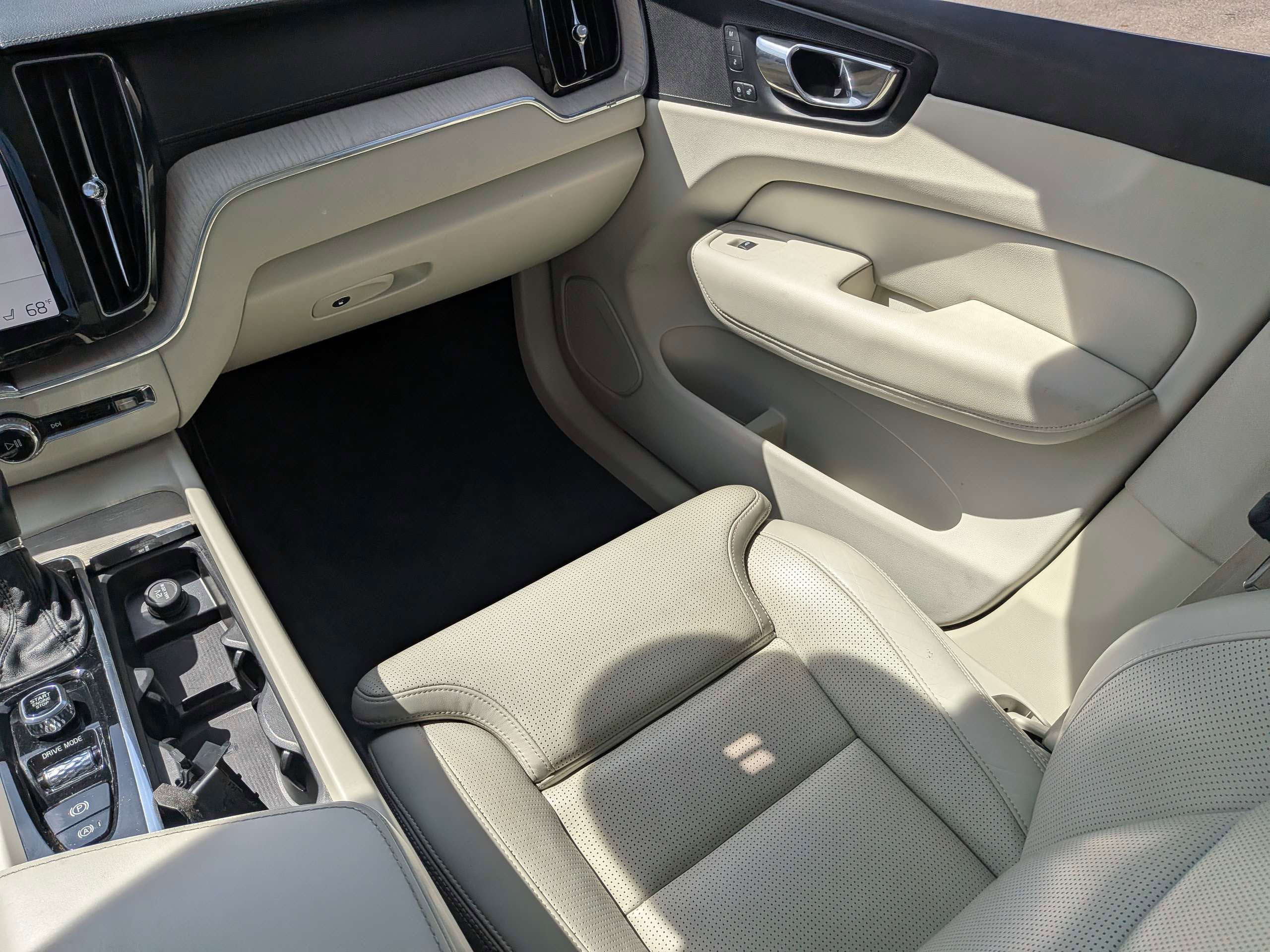 2018 Volvo XC60 Inscription