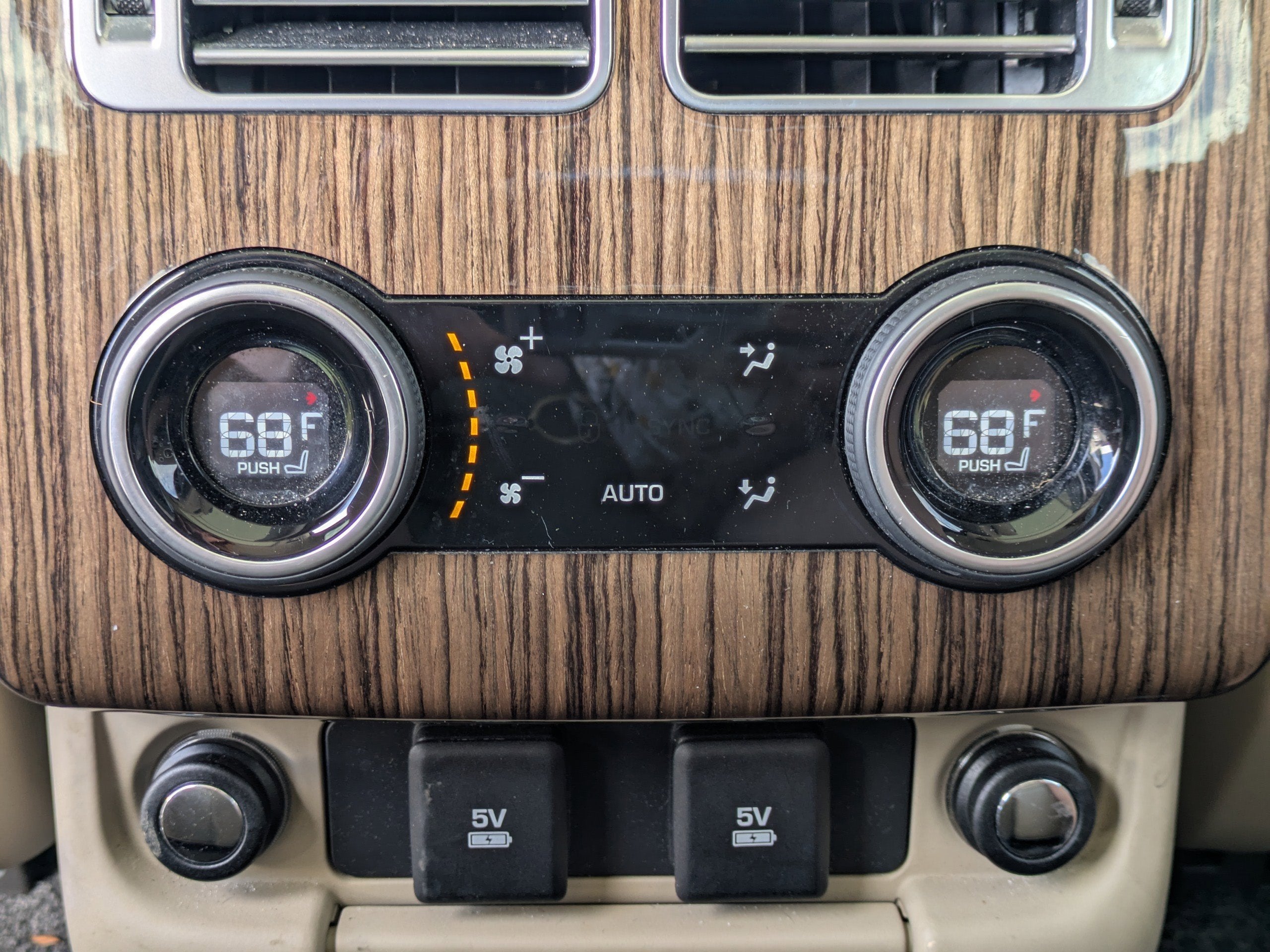 2018 Land Rover Range Rover HSE