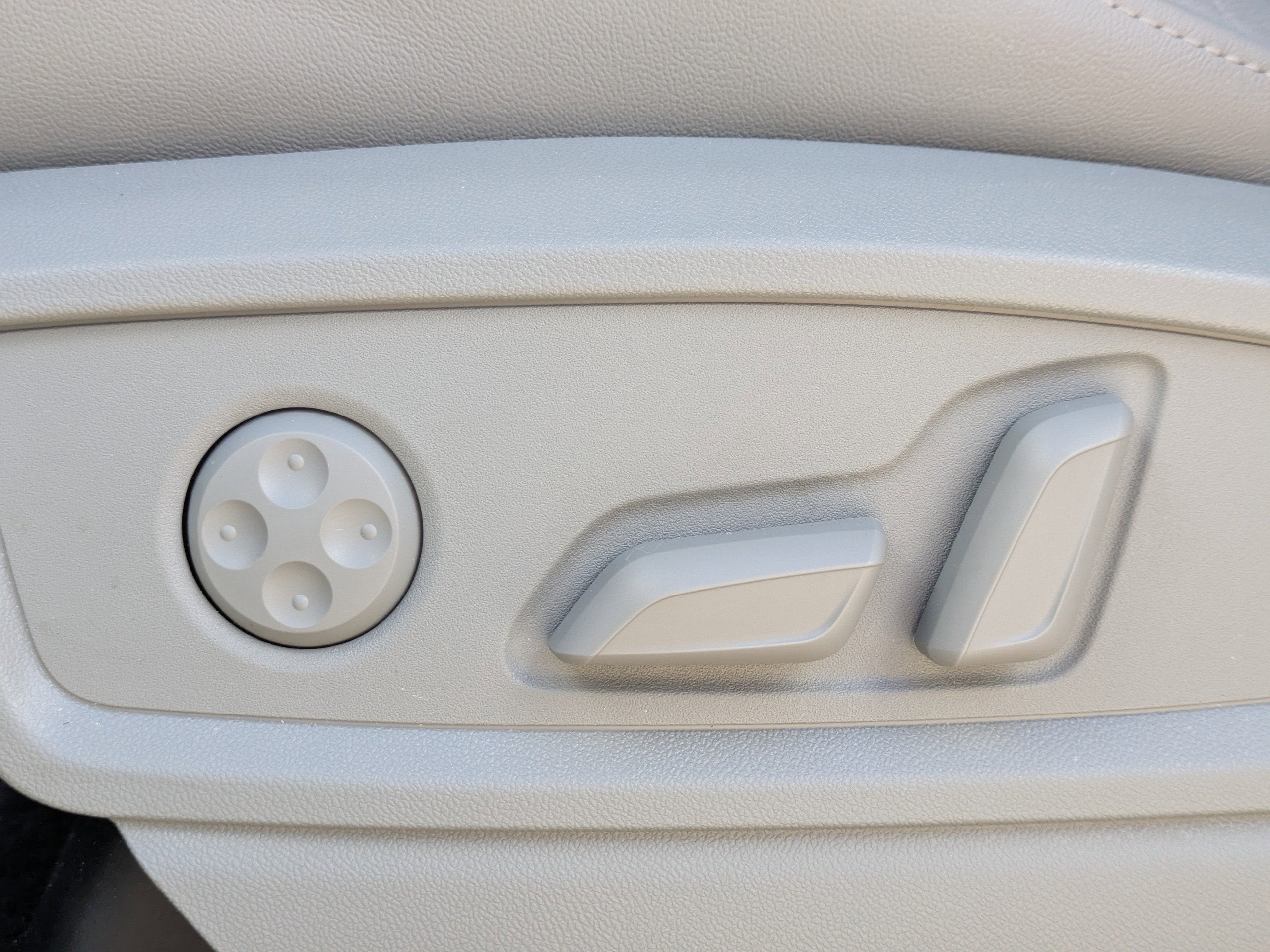 2025 Audi Q5 S line Premium Plus