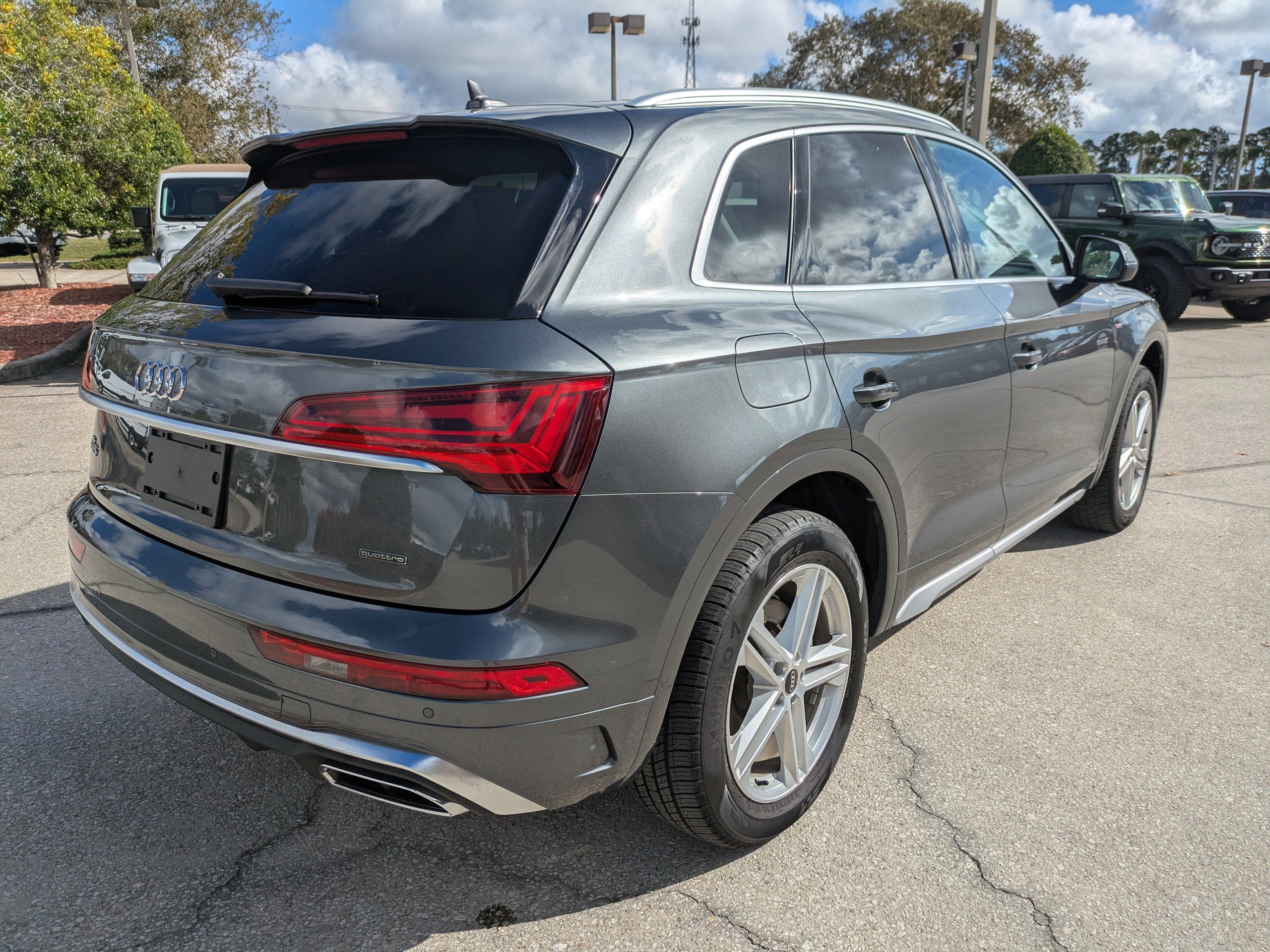 2025 Audi Q5 S line Premium Plus