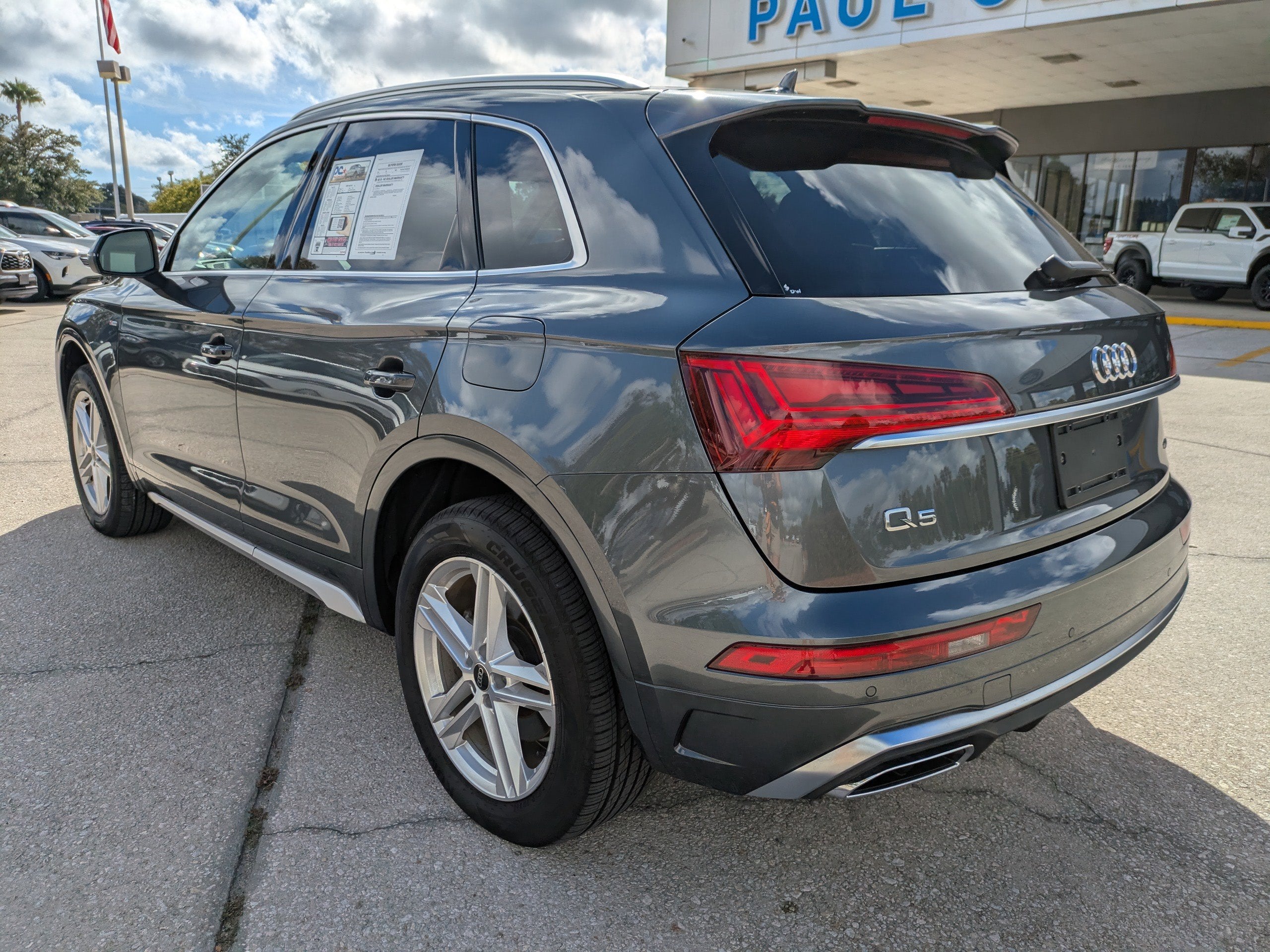 2025 Audi Q5 S line Premium Plus