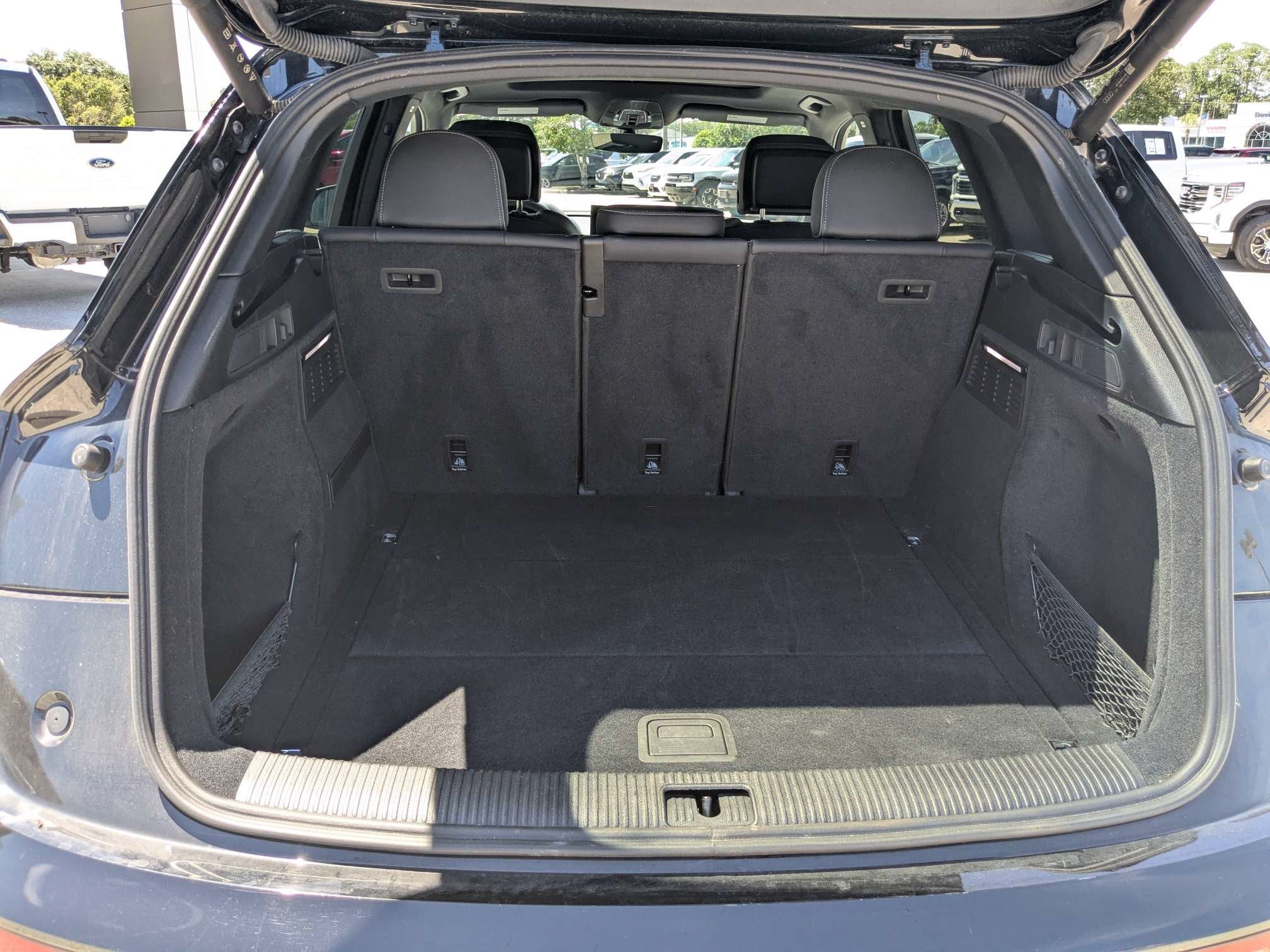 2025 Audi Q5 S line Premium